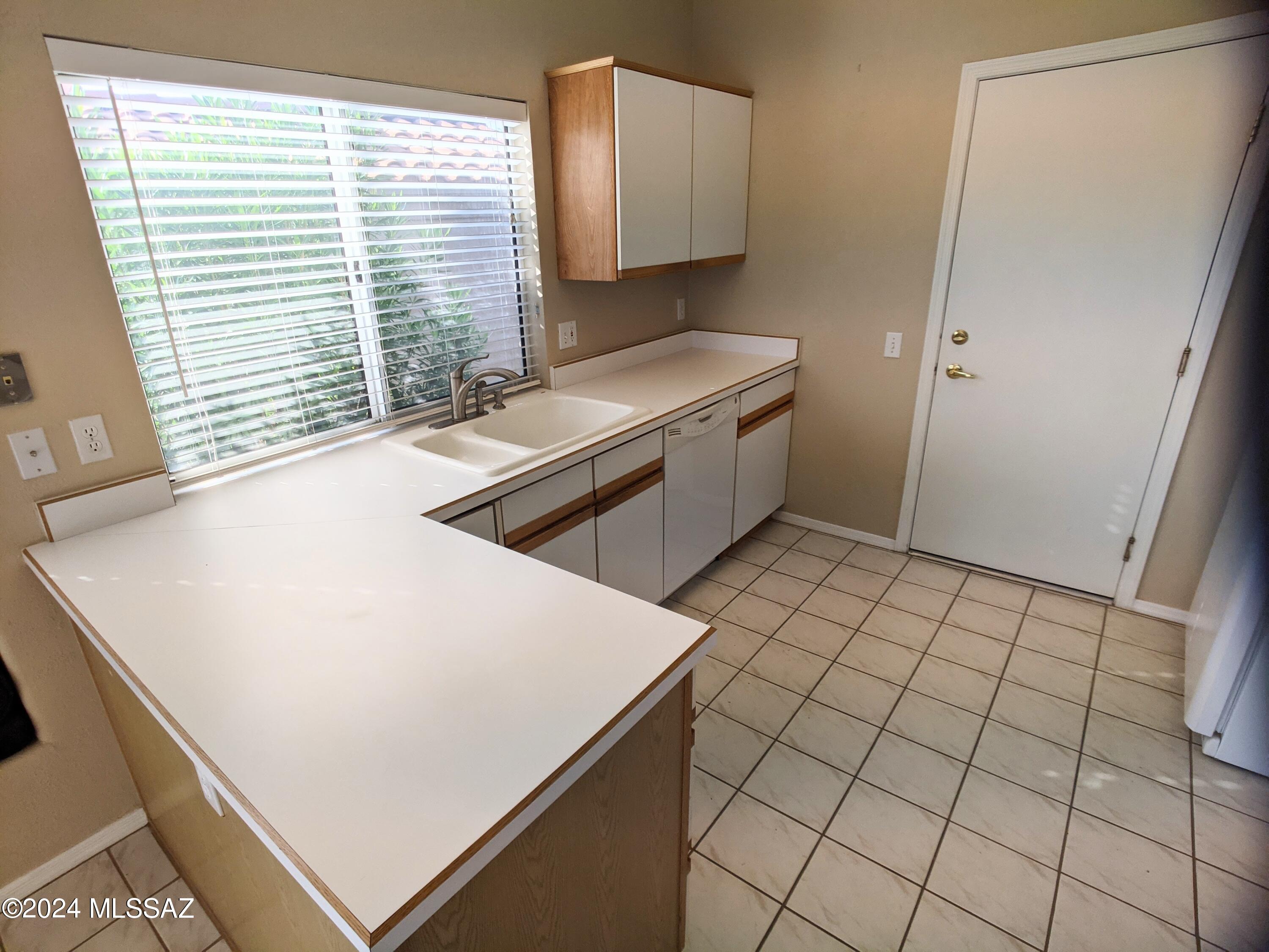 Sun City Vistoso Unit 16(1-21) - Residential Lease