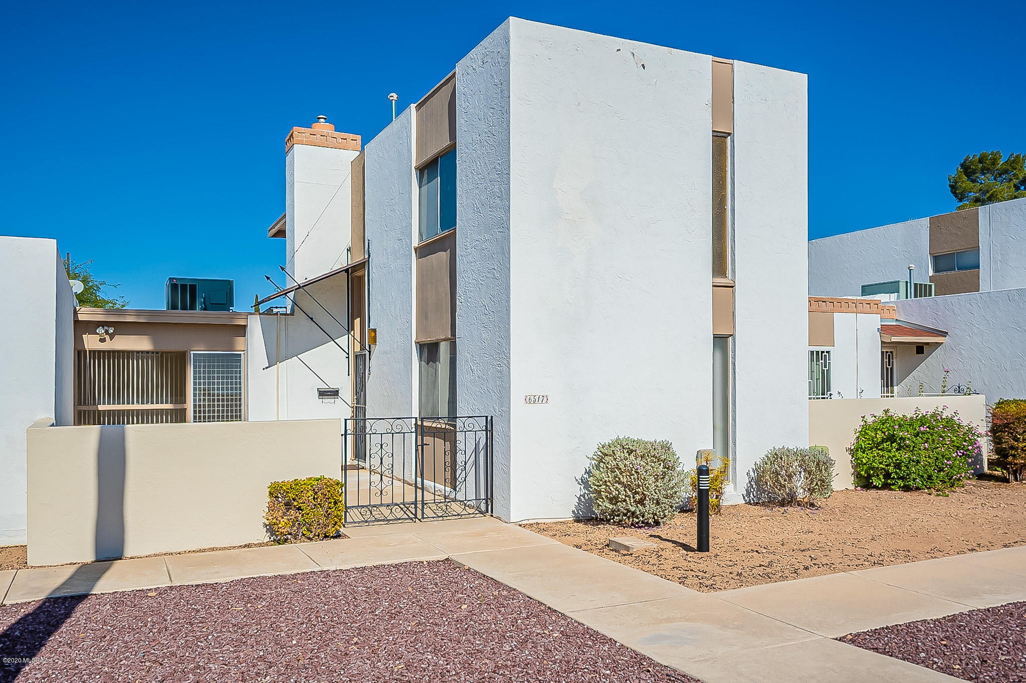 Golf Links Villas - Residential