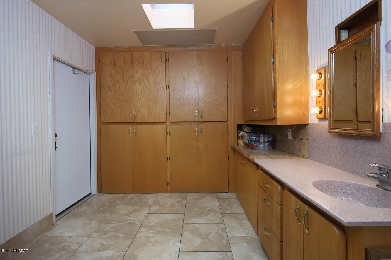 Tanque Verde Acres (1-31) - Residential