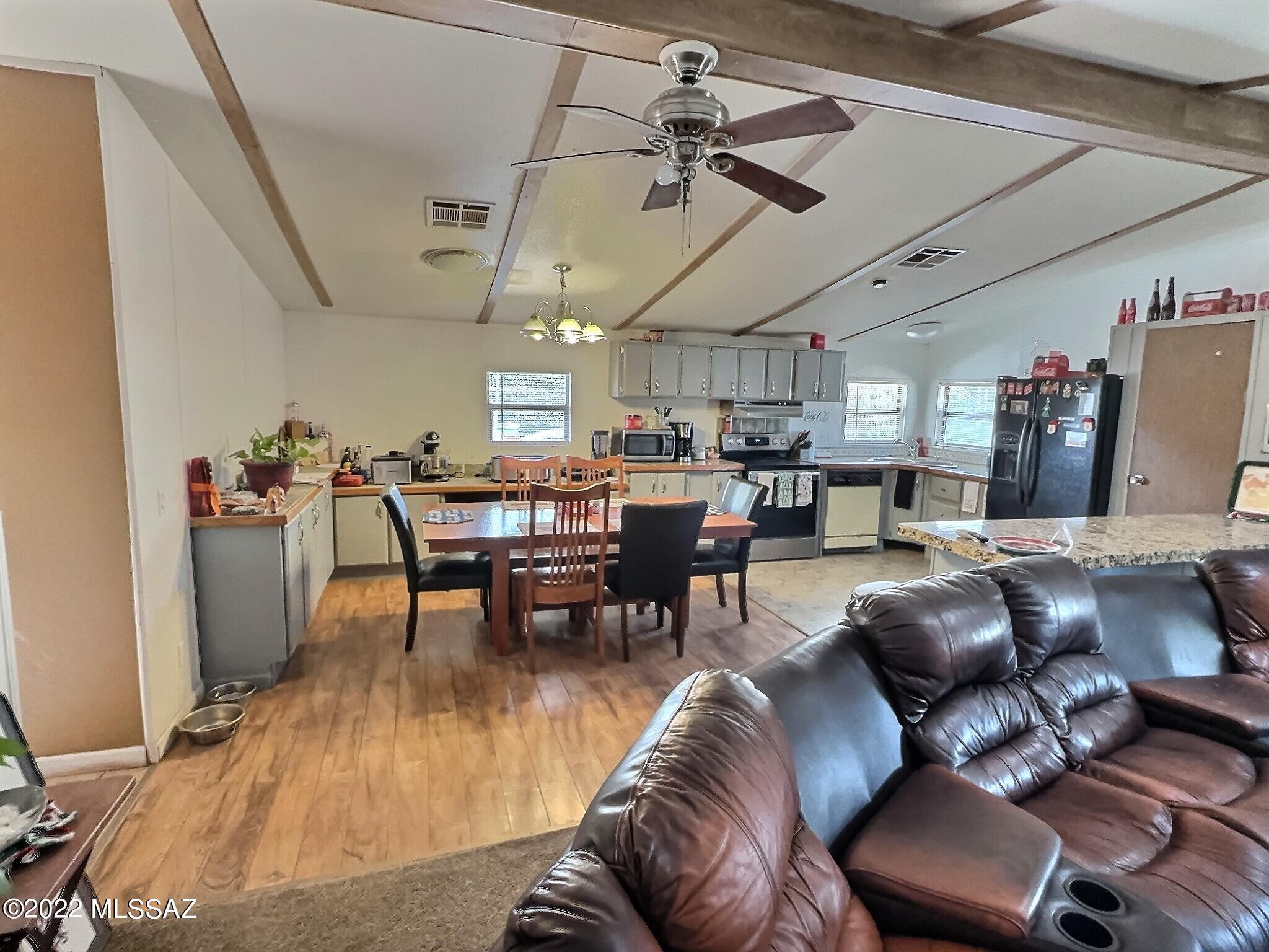 Mescal Lakes - Residential