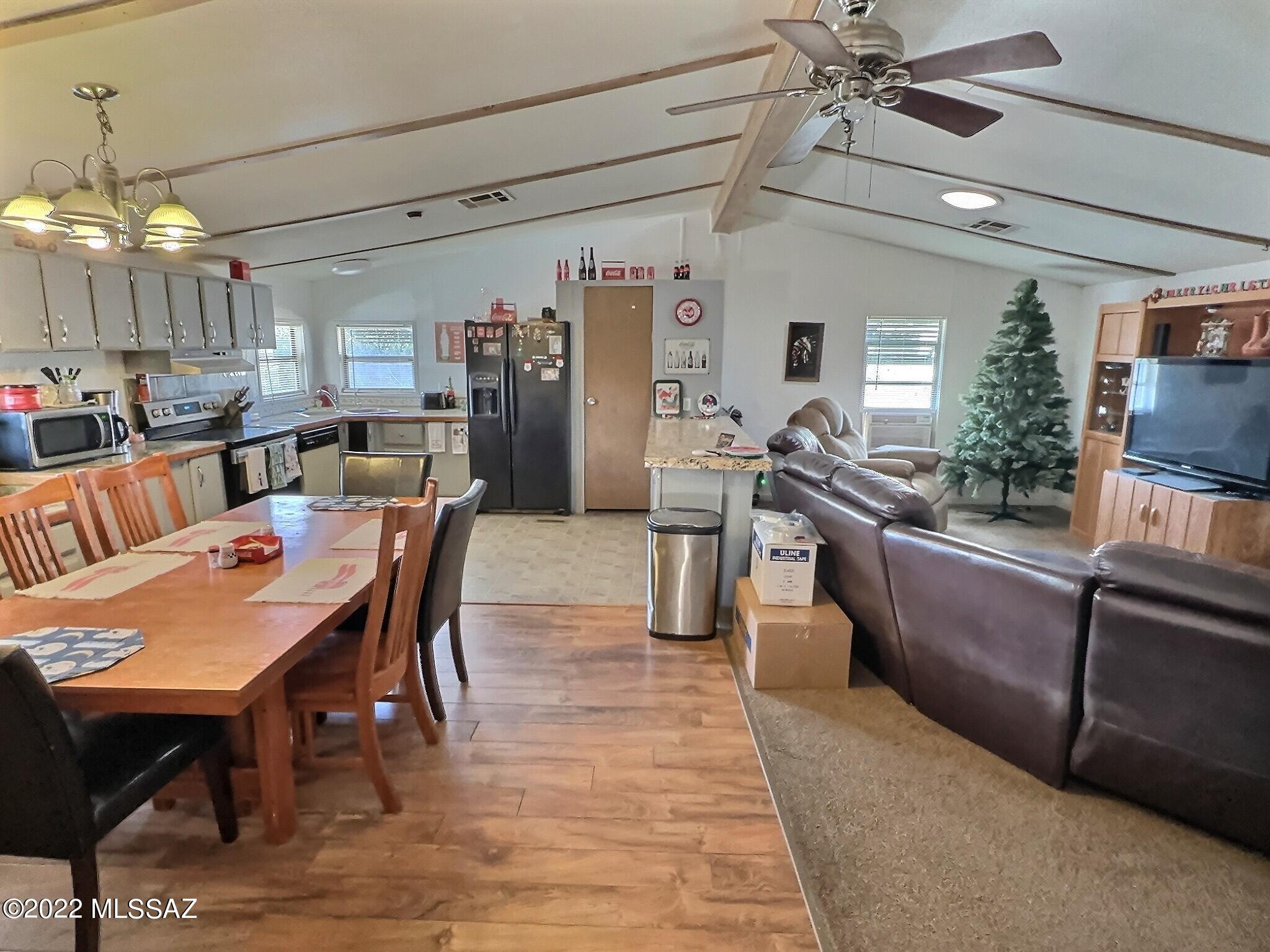 Mescal Lakes - Residential
