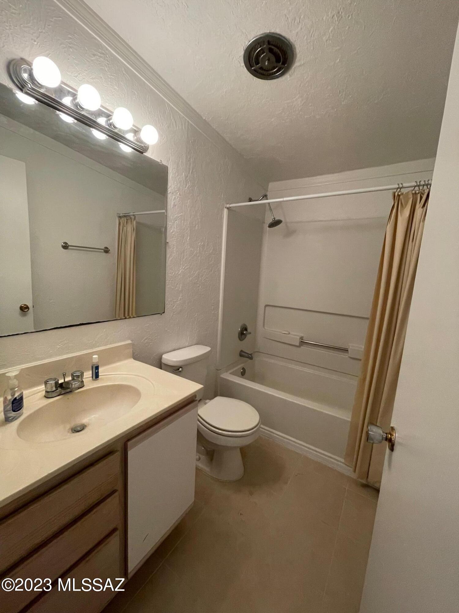 Verde Park - Residential Lease