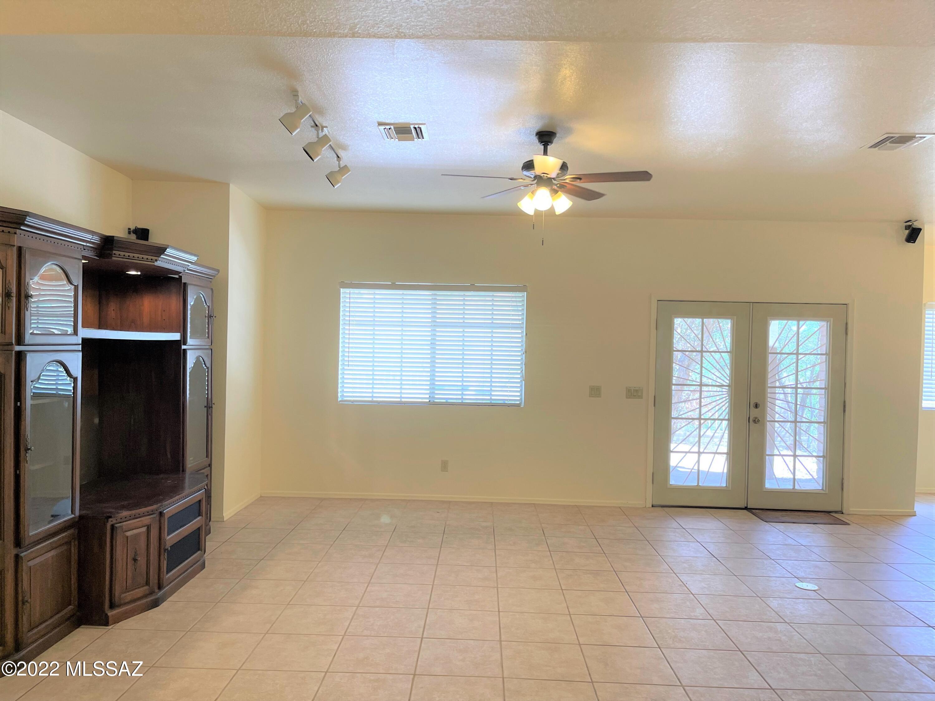 Rio Rico Estates 3 - Residential