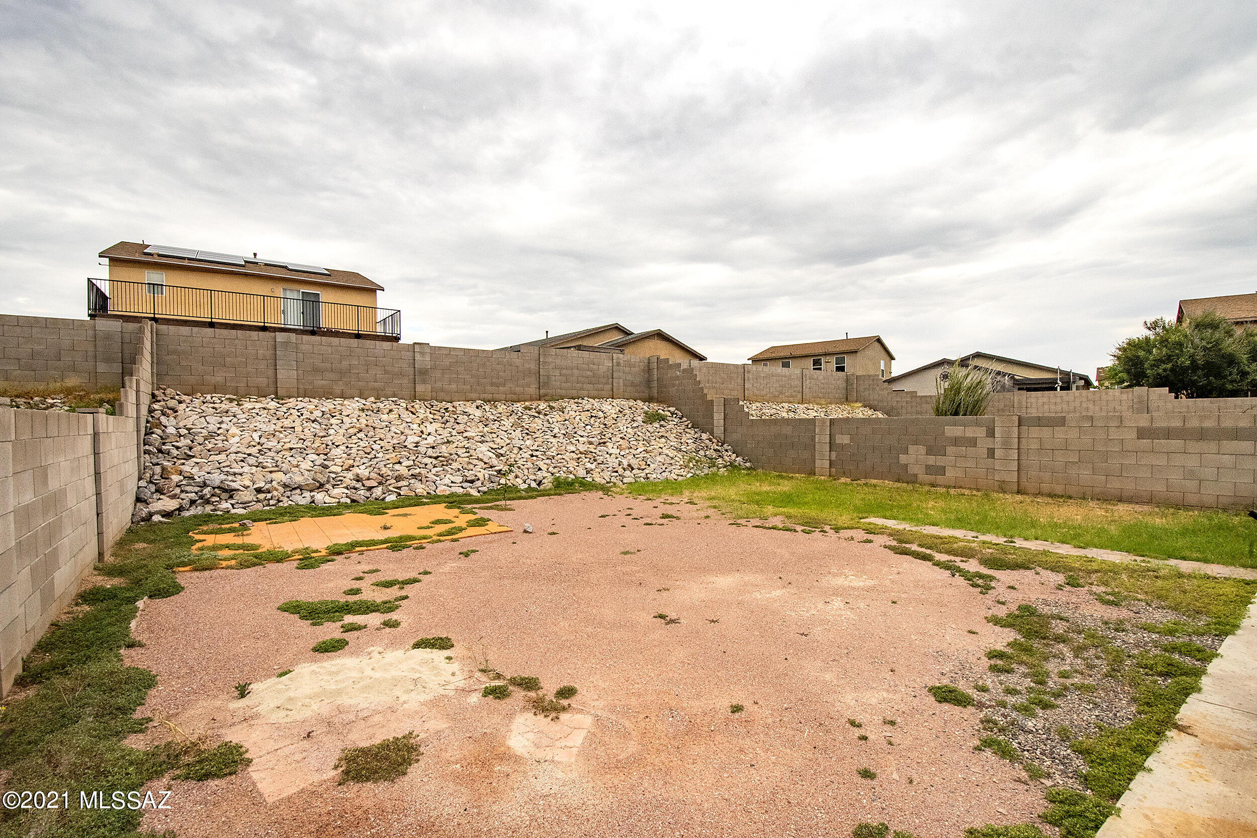Santo Tomas Villas (1-354) - Residential