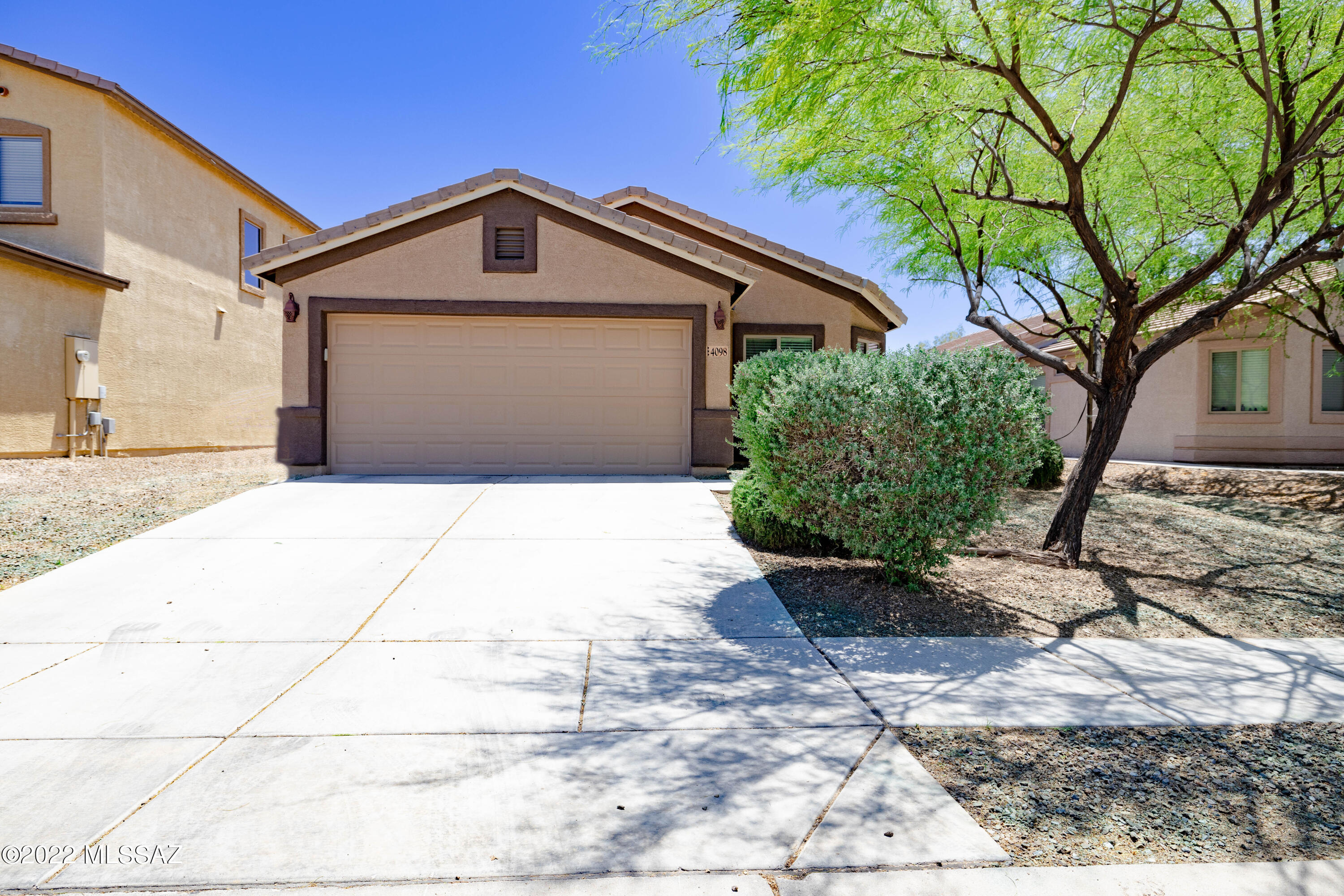 This well maintained 4 bedroom single-story home is the one for you. This property has a 2-car garage with painted floors and a spacious backyard with shed for extra storage. Discover the captivating interior boasting an open concept with newer carpet and wood look laminate floors and vaulted ceilings. The fully equipped kitchen offers plenty of cabinets, stainless steel appliances, a pantry, breakfast bar, and plenty of counter space for all your cooking needs! The main bedroom filled with natural light has a pristine bathroom w/dual sinks, soaking tub and a sizable closet. Spacious low-care backyard with a relaxing covered patio is excellent for hosting gatherings! This beauty won't disappoint. Schedule your visit today!
