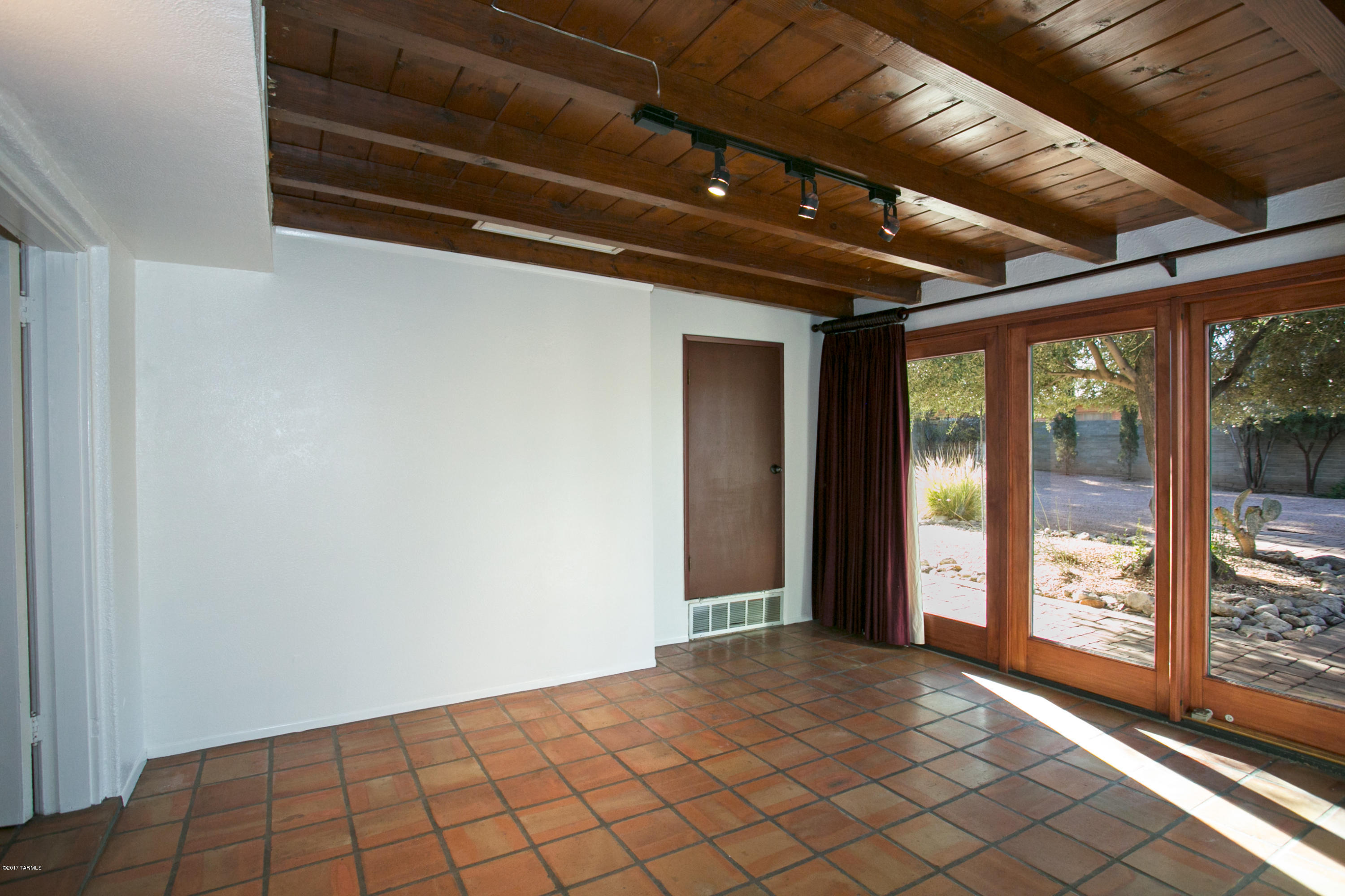 Catalina View - Residential
