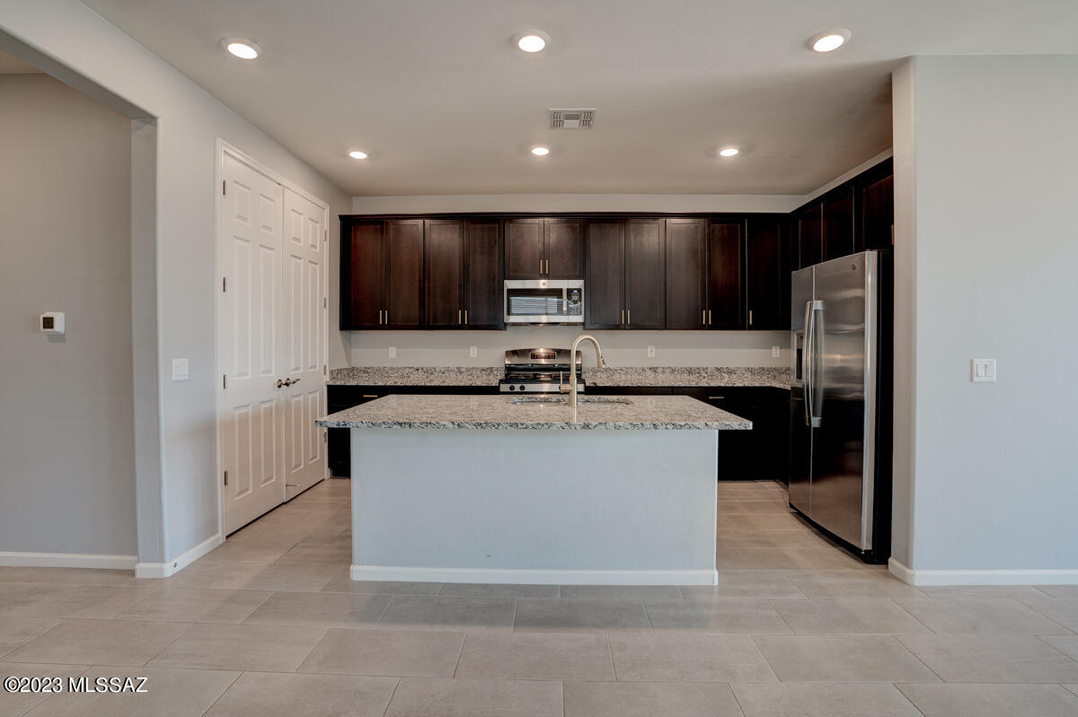 Mountain Vista Ridge - Residential Lease