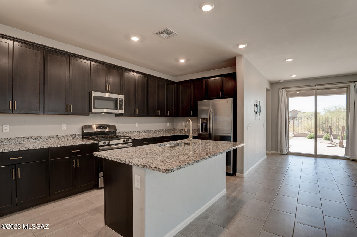 Mountain Vista Ridge - Residential Lease