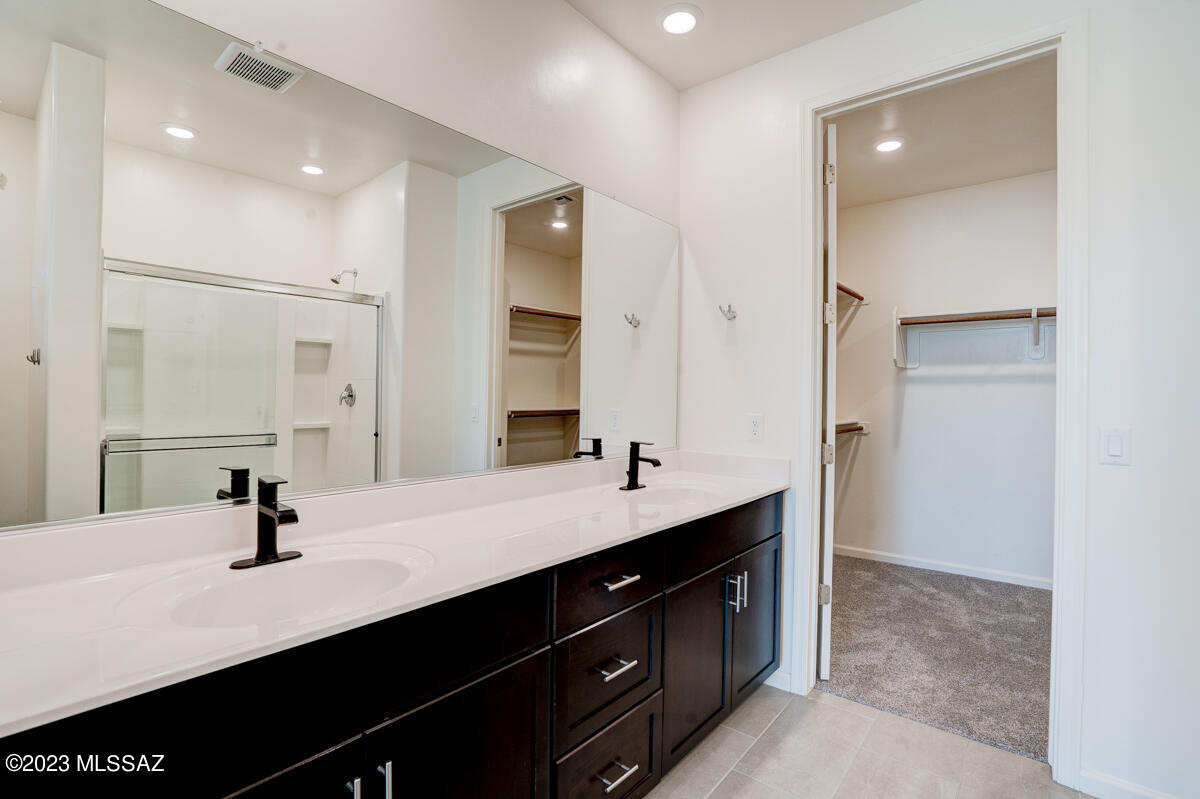 Mountain Vista Ridge - Residential Lease