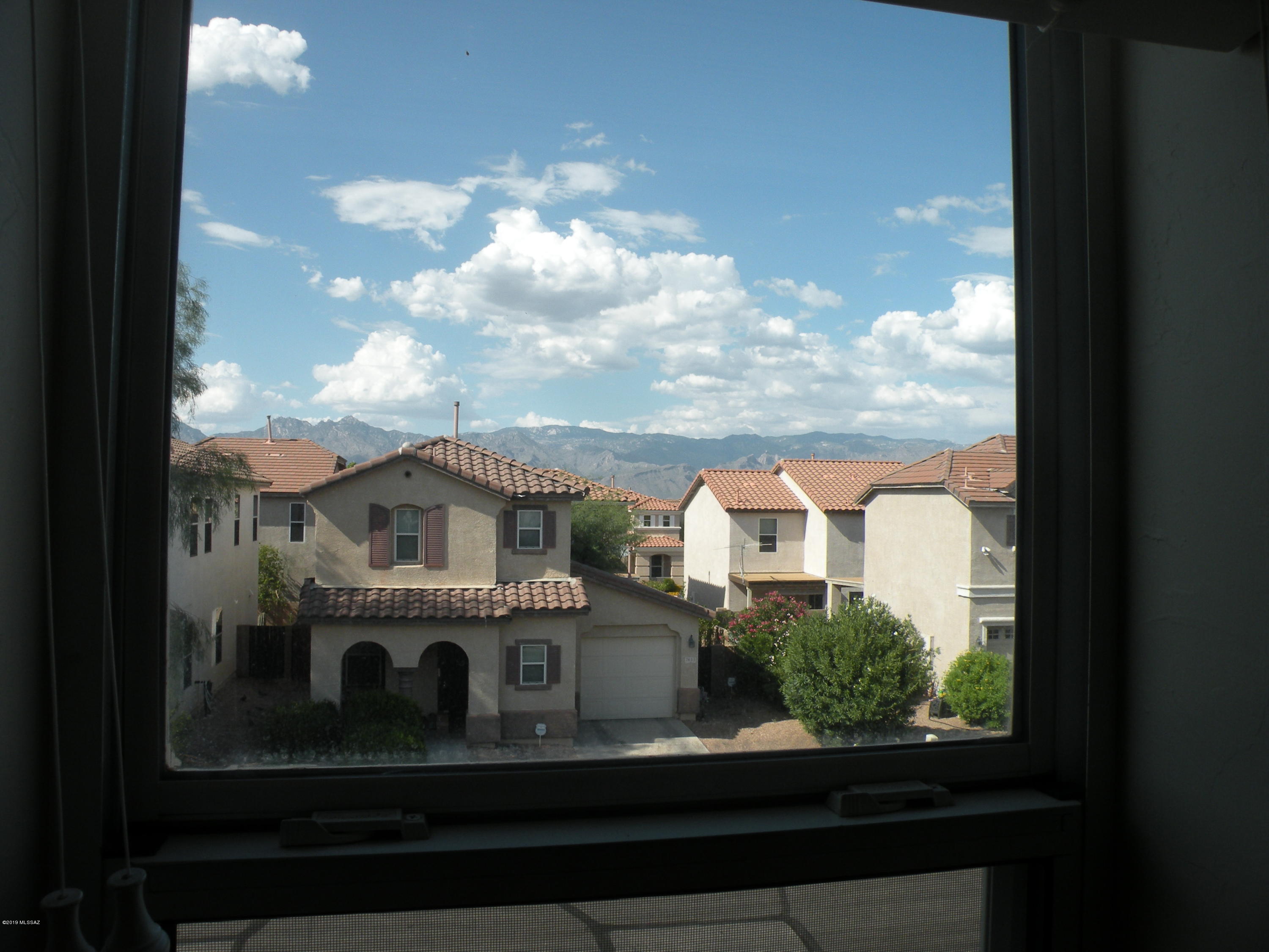 Pantano Overlook - Residential