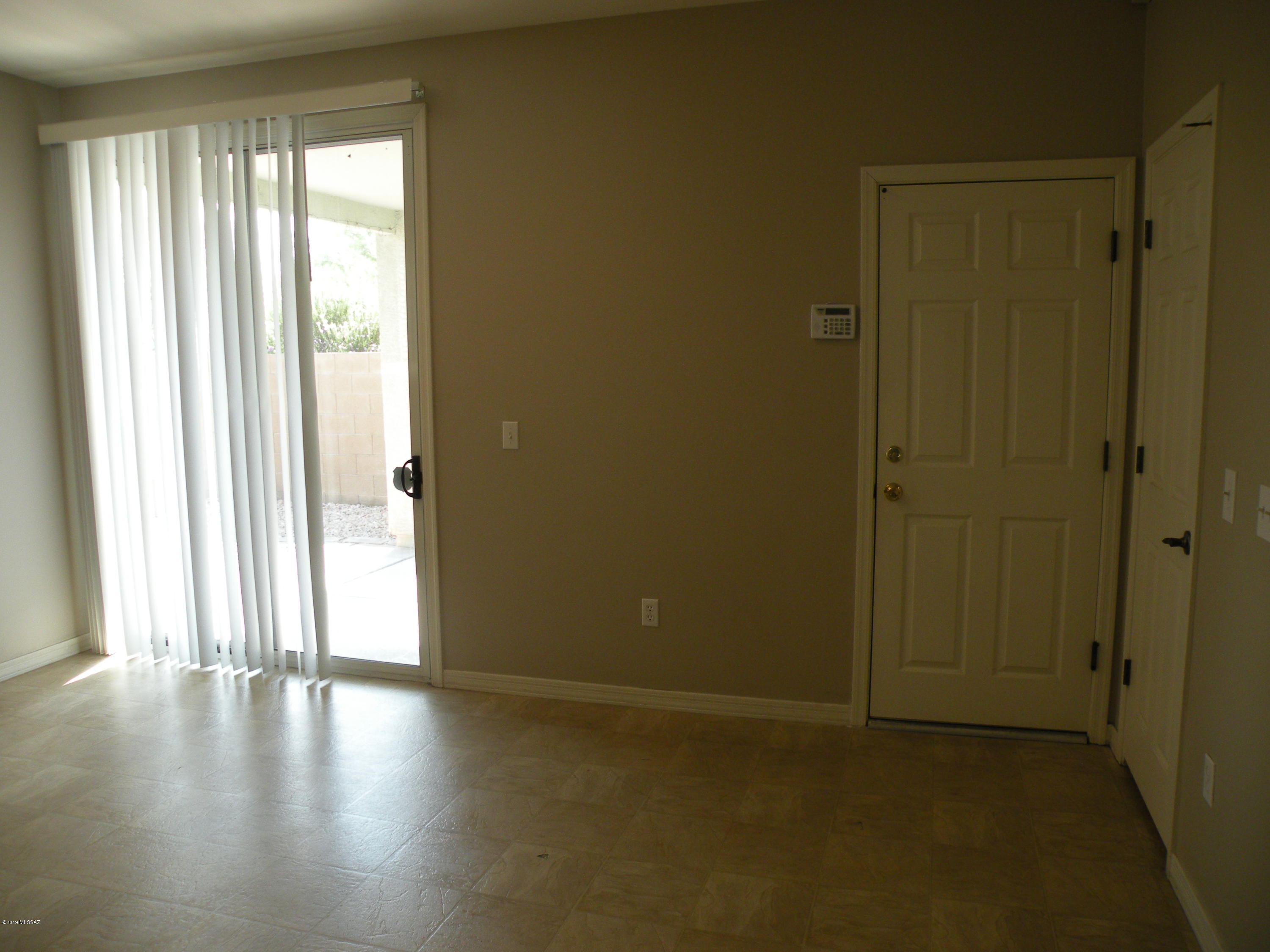 Pantano Overlook - Residential