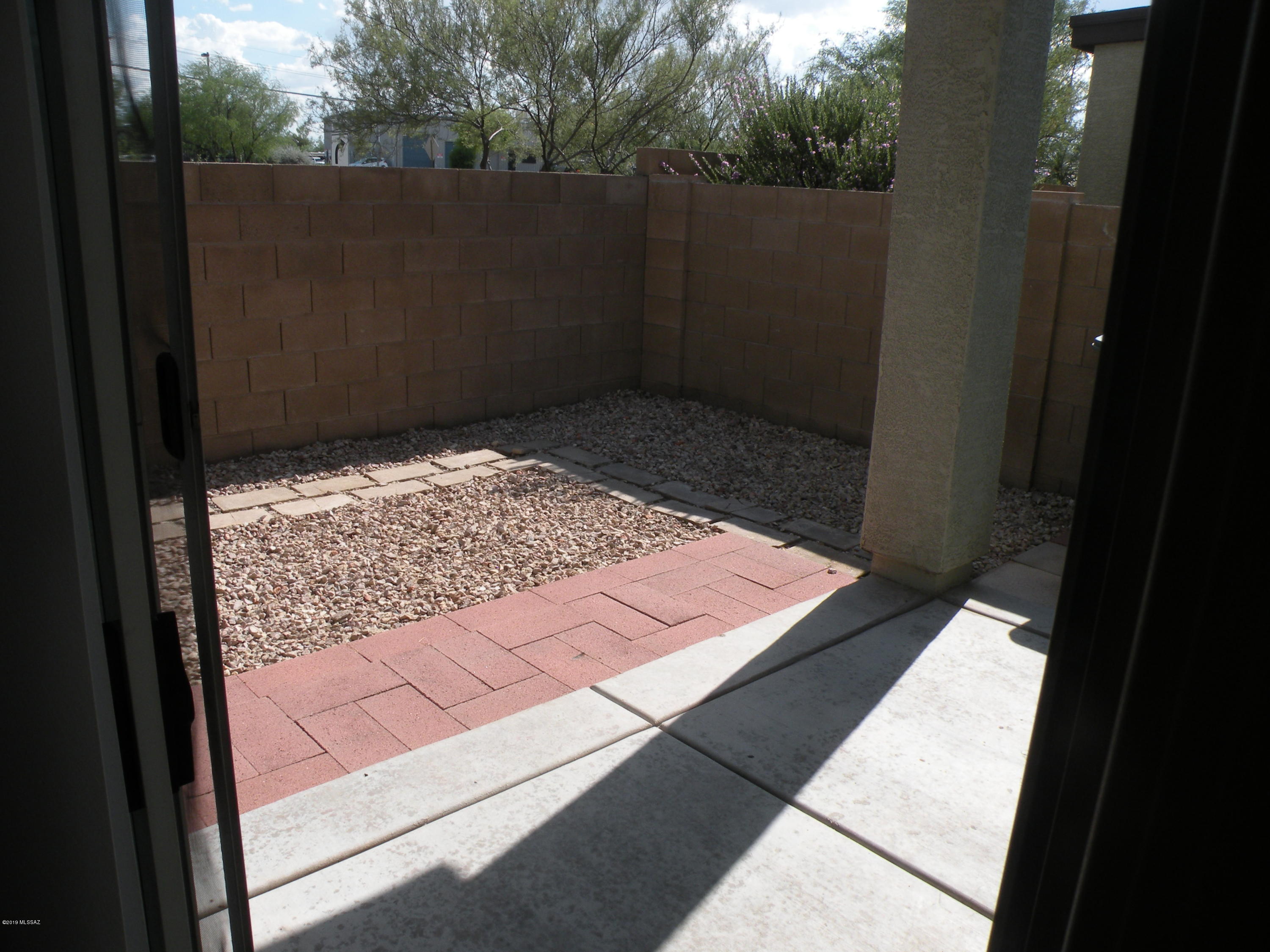 Pantano Overlook - Residential