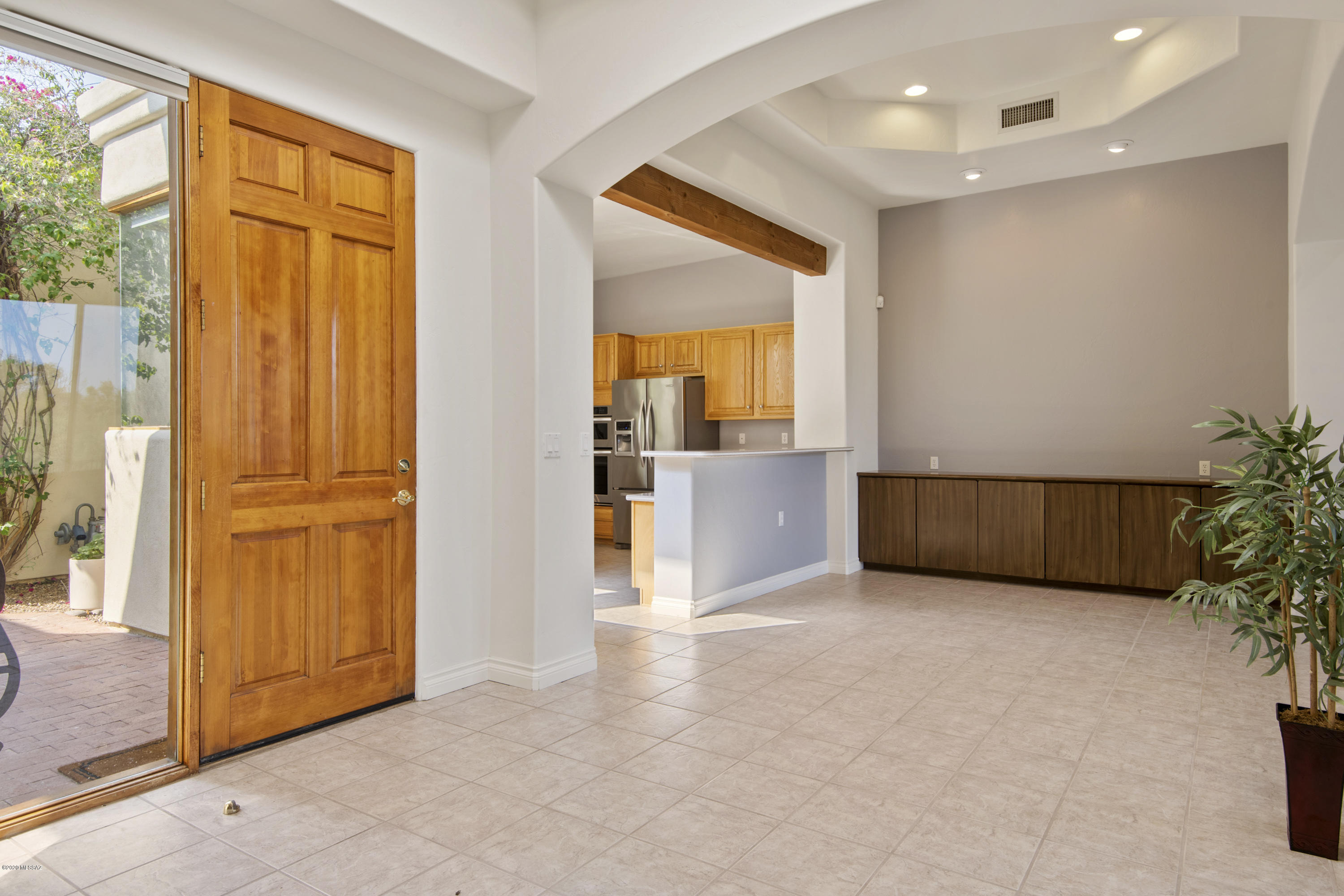 El Diamante II (1-40) - Residential Lease