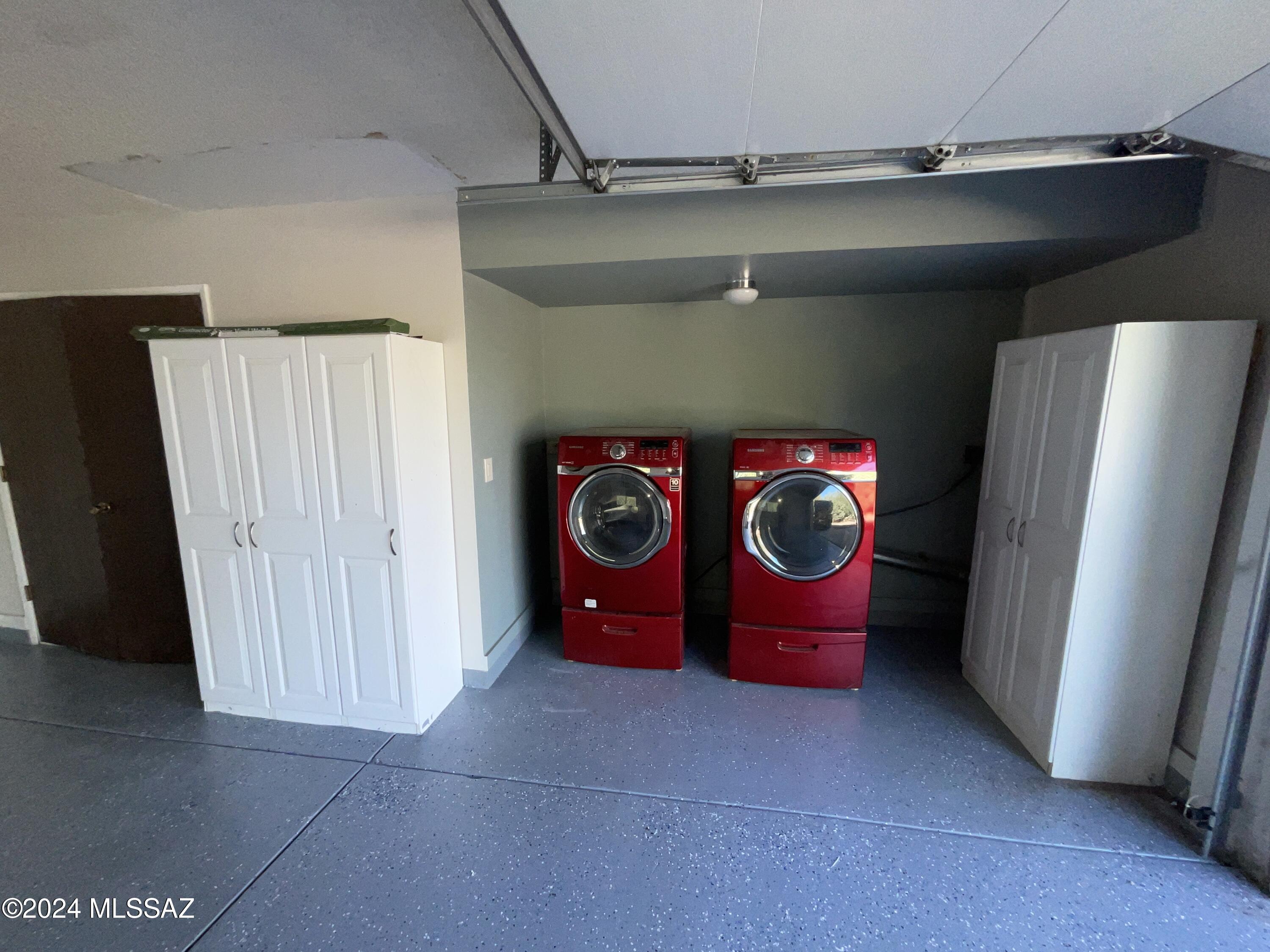 Desert Arbors (1-71) - Residential Lease