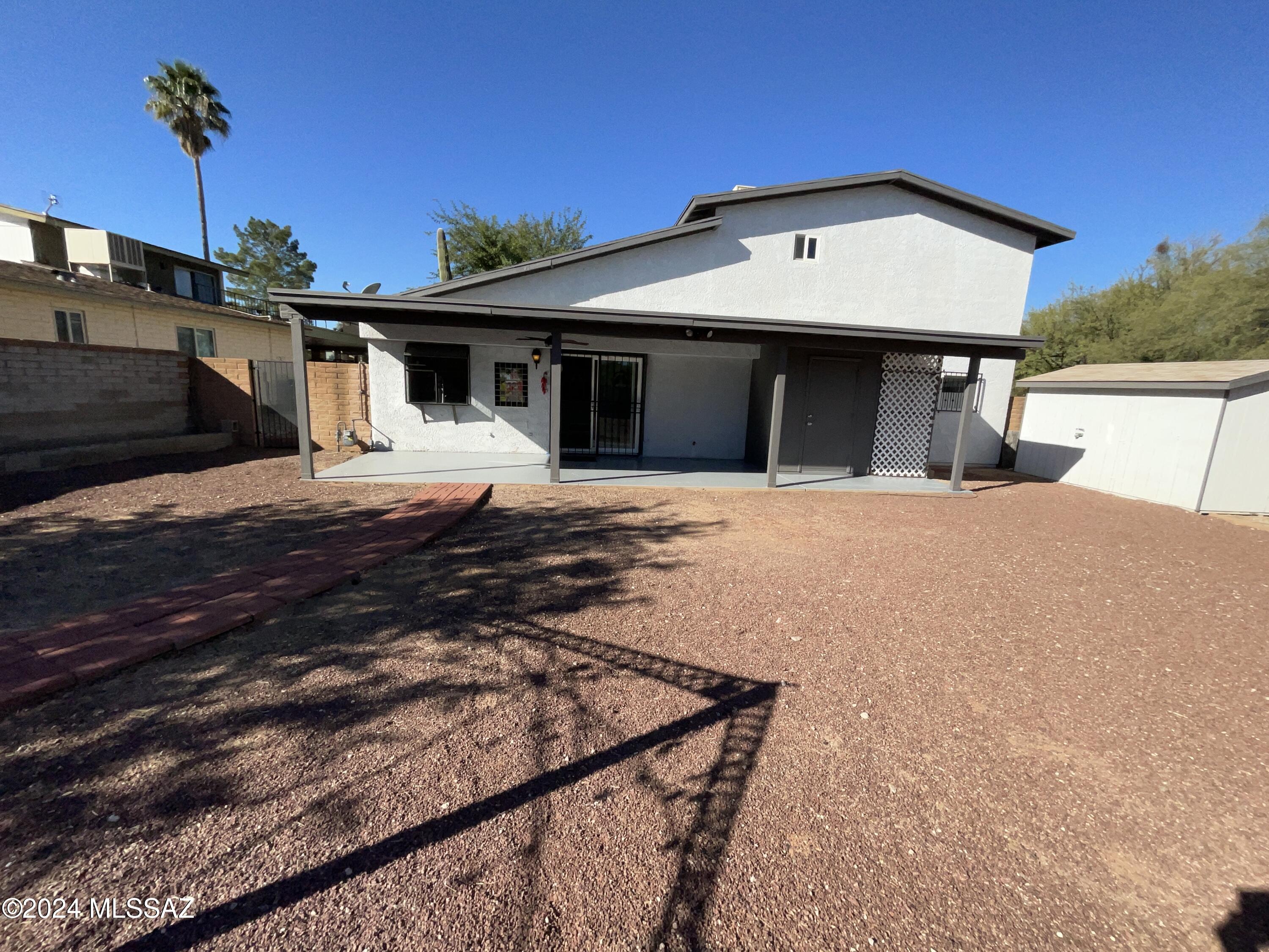 Desert Arbors (1-71) - Residential Lease