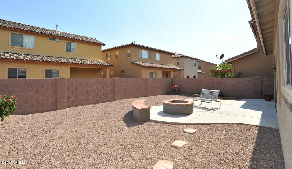Paseo del Rio - Residential