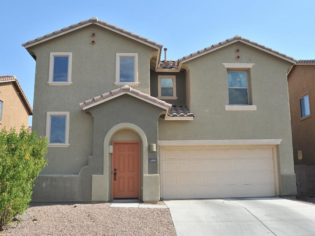 Beautiful well-maintained home in convenient NW location, located at River/La Canada across from Rillito River walk. Commuting is a breeze with easy access to I-10 and downtown.  Shopping and Community parks within walking distance. 3bd/3ba home in Desirable Paseo Del Rio sub-division. Home offers welcoming floor plan with upgraded porcelain flooring throughout. Kitchen features cherry wood cabinets and Corion counter tops. Extended covered patio with fire-pit for outdoor enjoyment. Low maintenance yard waiting for you to add your final touches. Pride of ownership shows throughout!