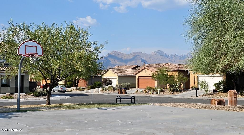 Paseo del Rio - Residential
