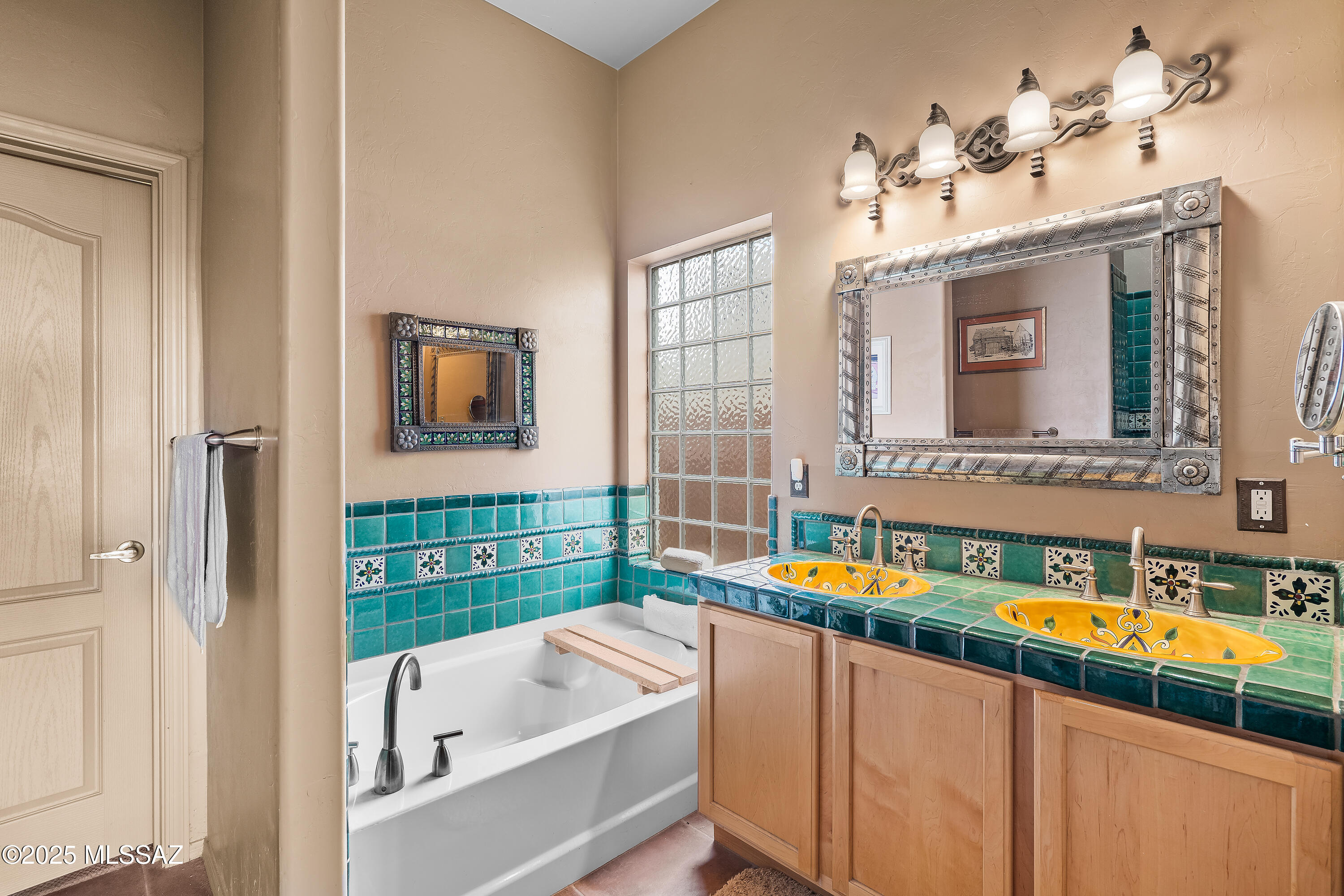 Bella Vista North - Residential