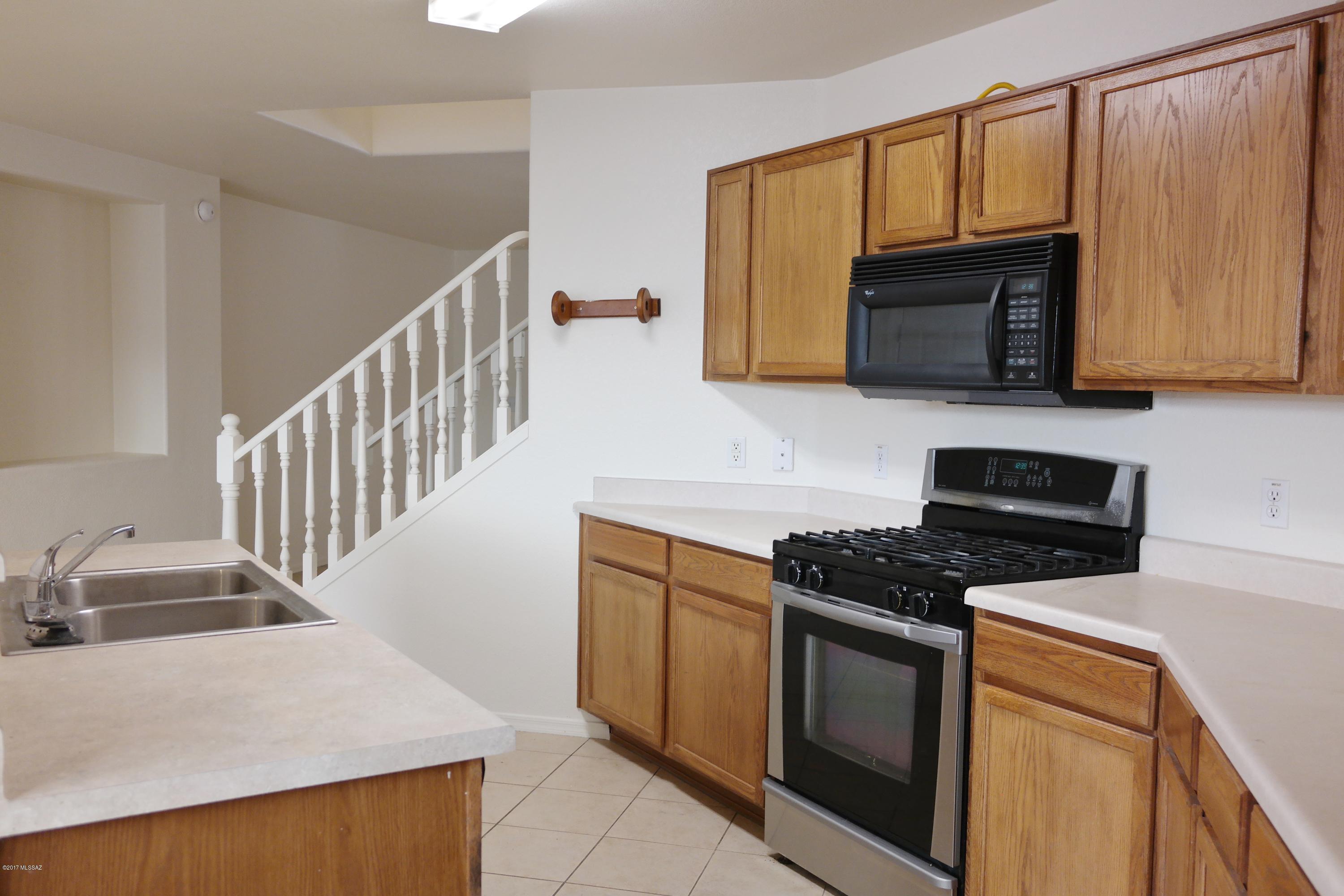 Pantano Overlook - Residential