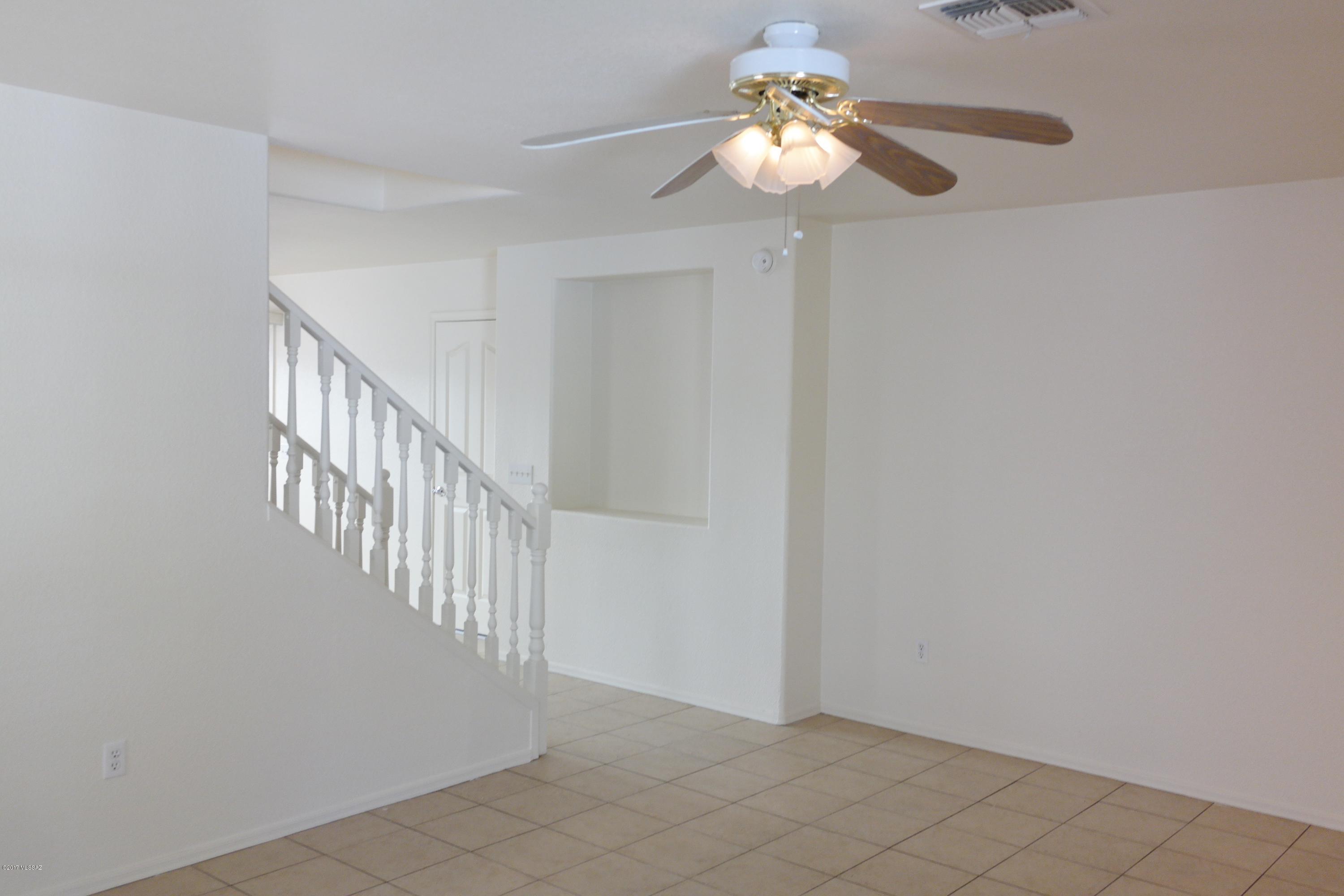 Pantano Overlook - Residential