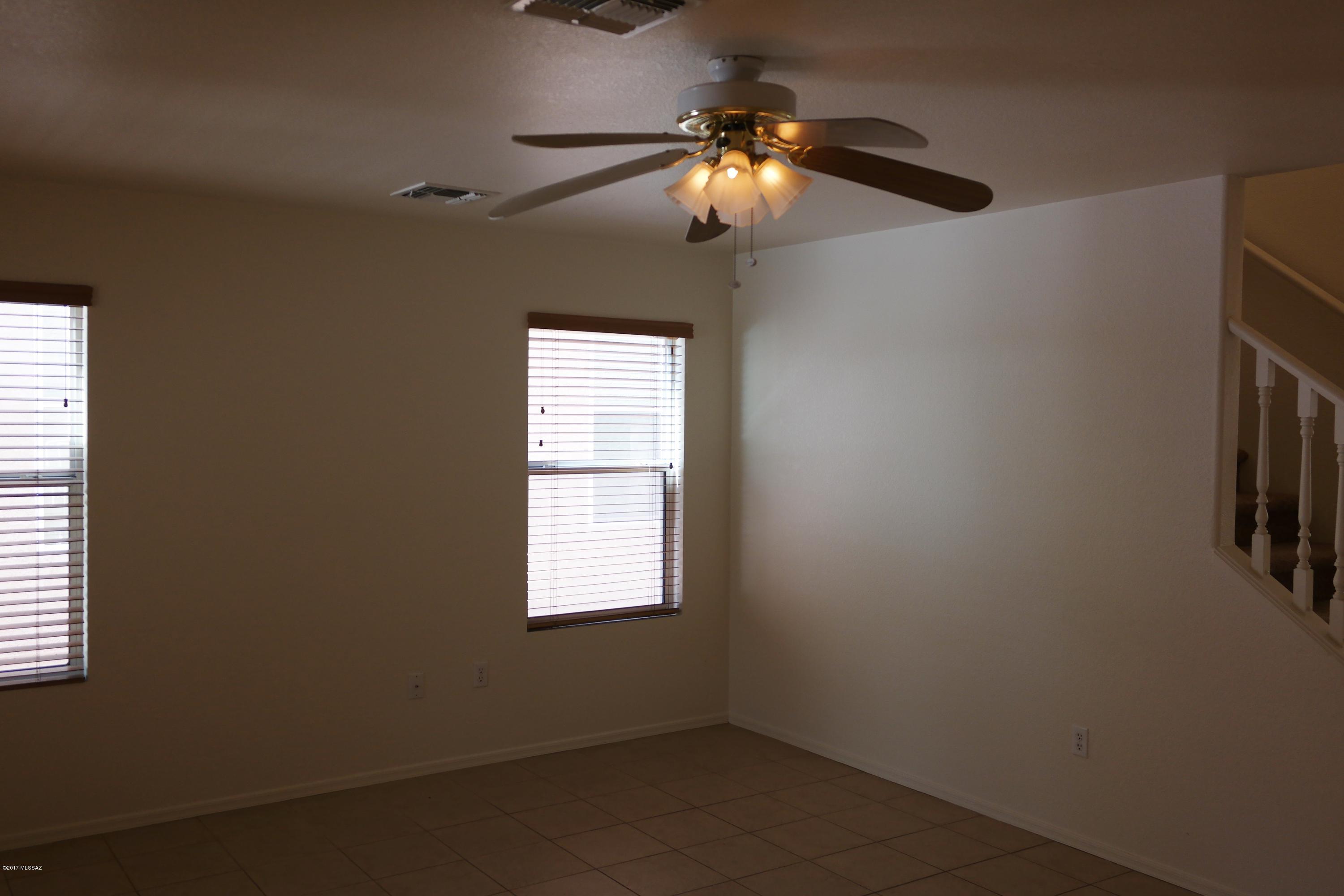 Pantano Overlook - Residential