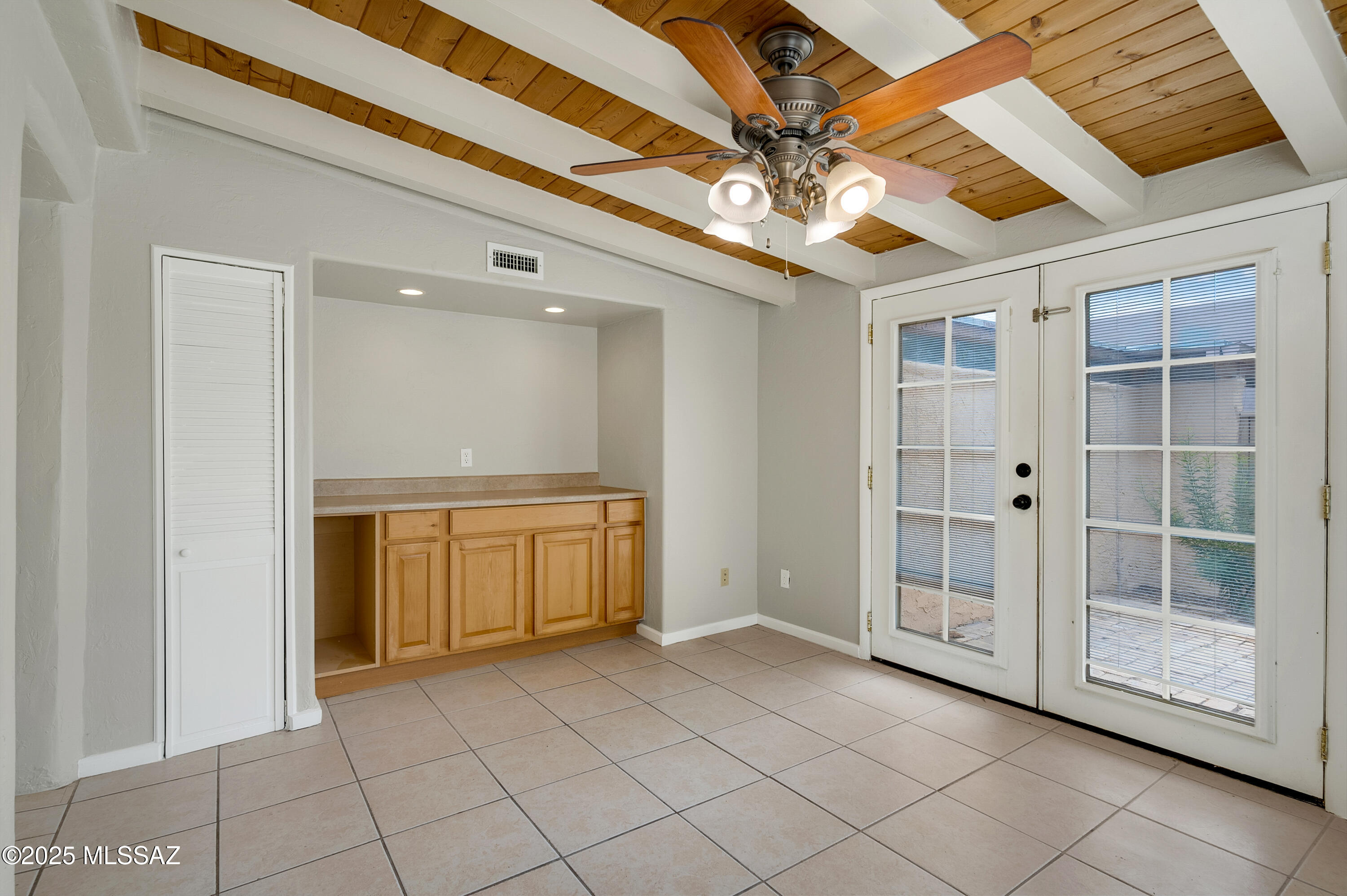 Campbell Ave. Acres - Residential Income