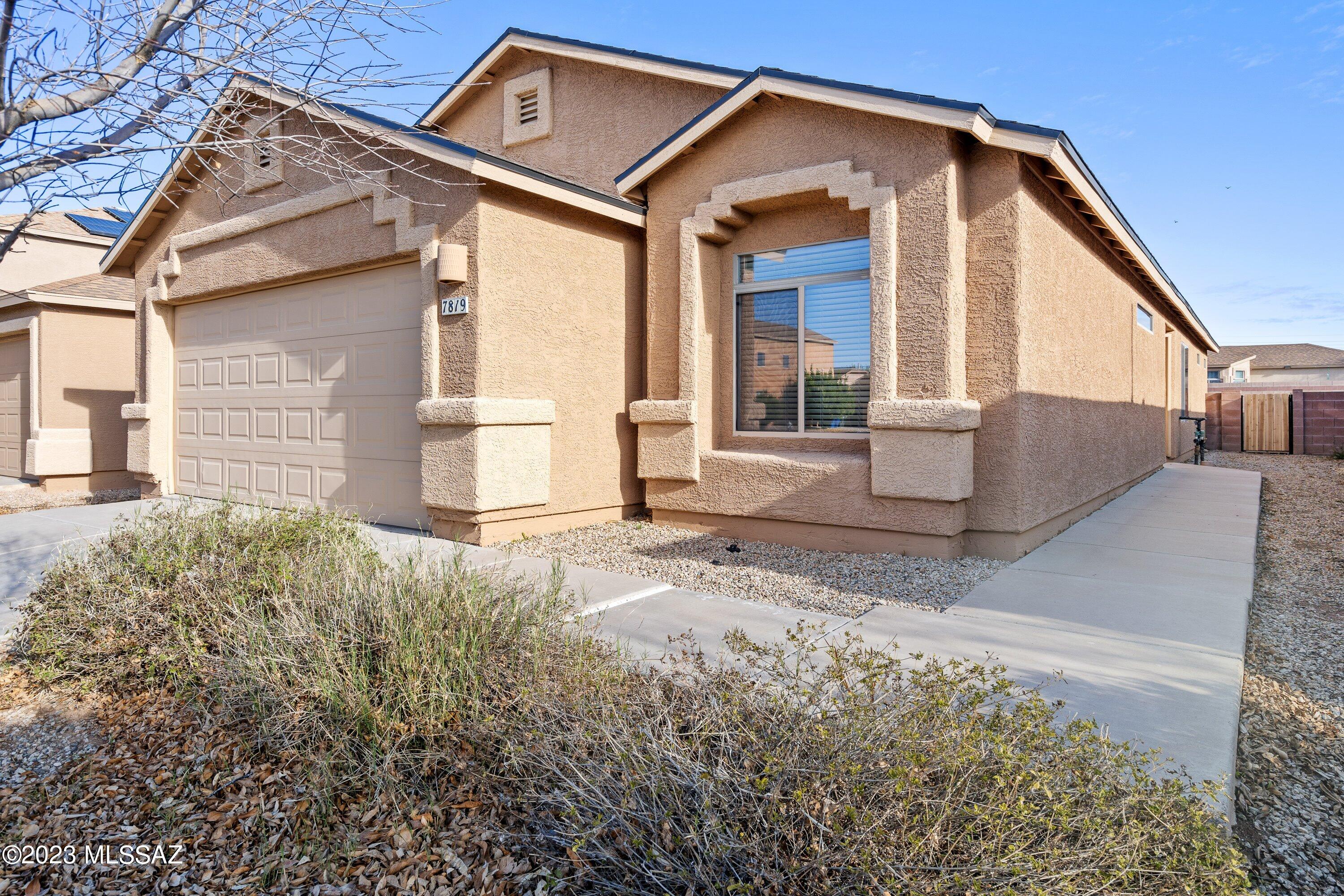 Desert Stone (1-260) - Residential Lease