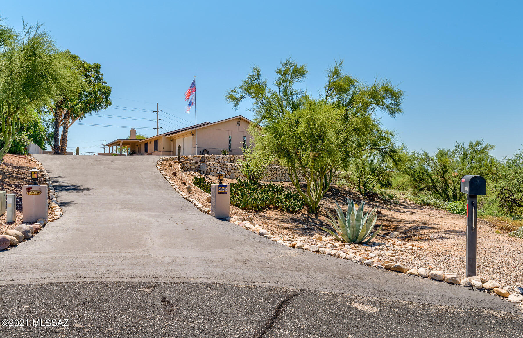 Monte Del Oro (1-187) - Residential