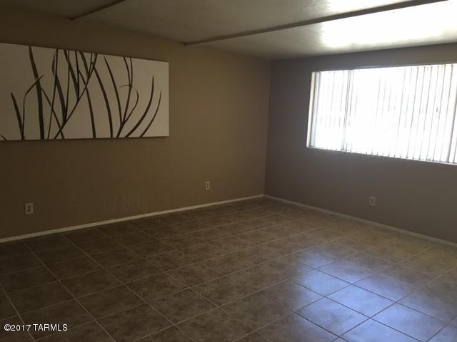 Pine Grove (384-427) - Residential