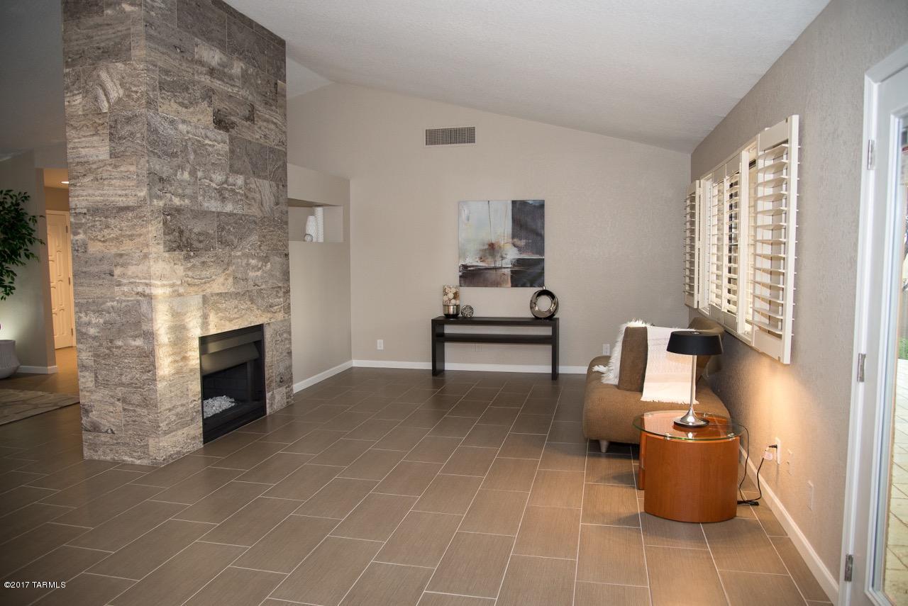Shadow Hills (484-595) - Residential