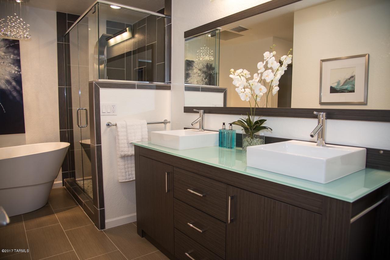 Shadow Hills (484-595) - Residential