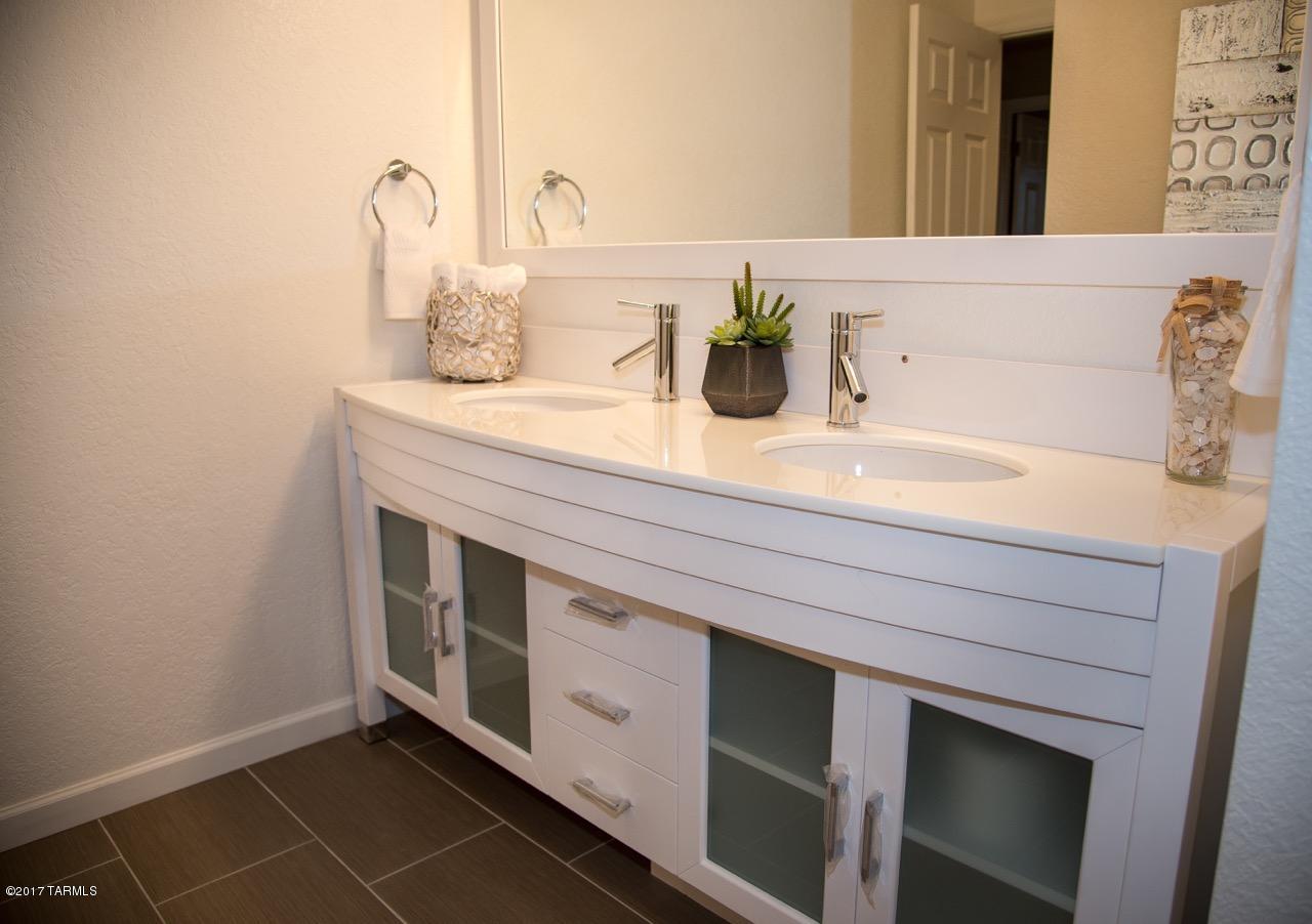 Shadow Hills (484-595) - Residential
