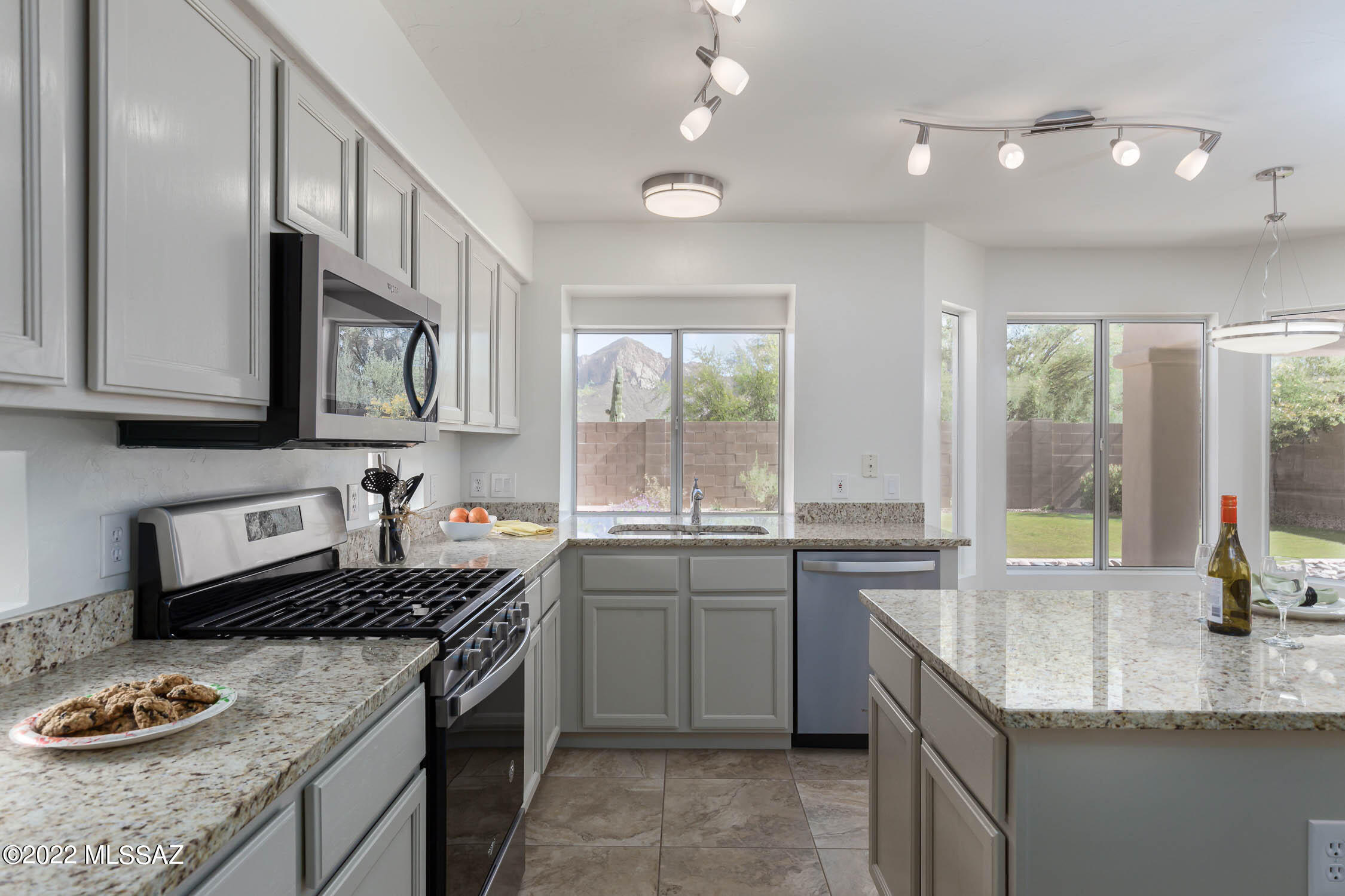 Catalina Shadows Estates (69-540) - Residential