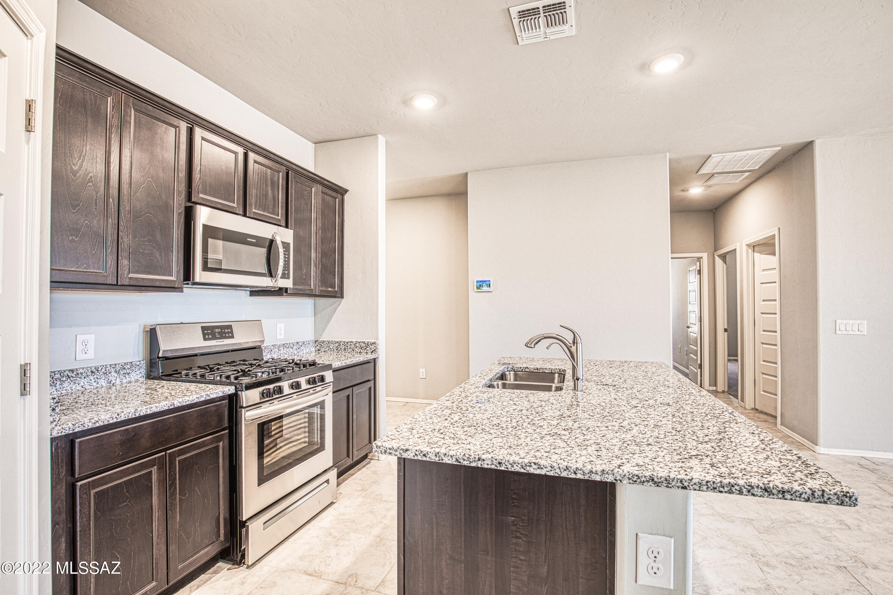 Saguaro Bloom 7A - Residential