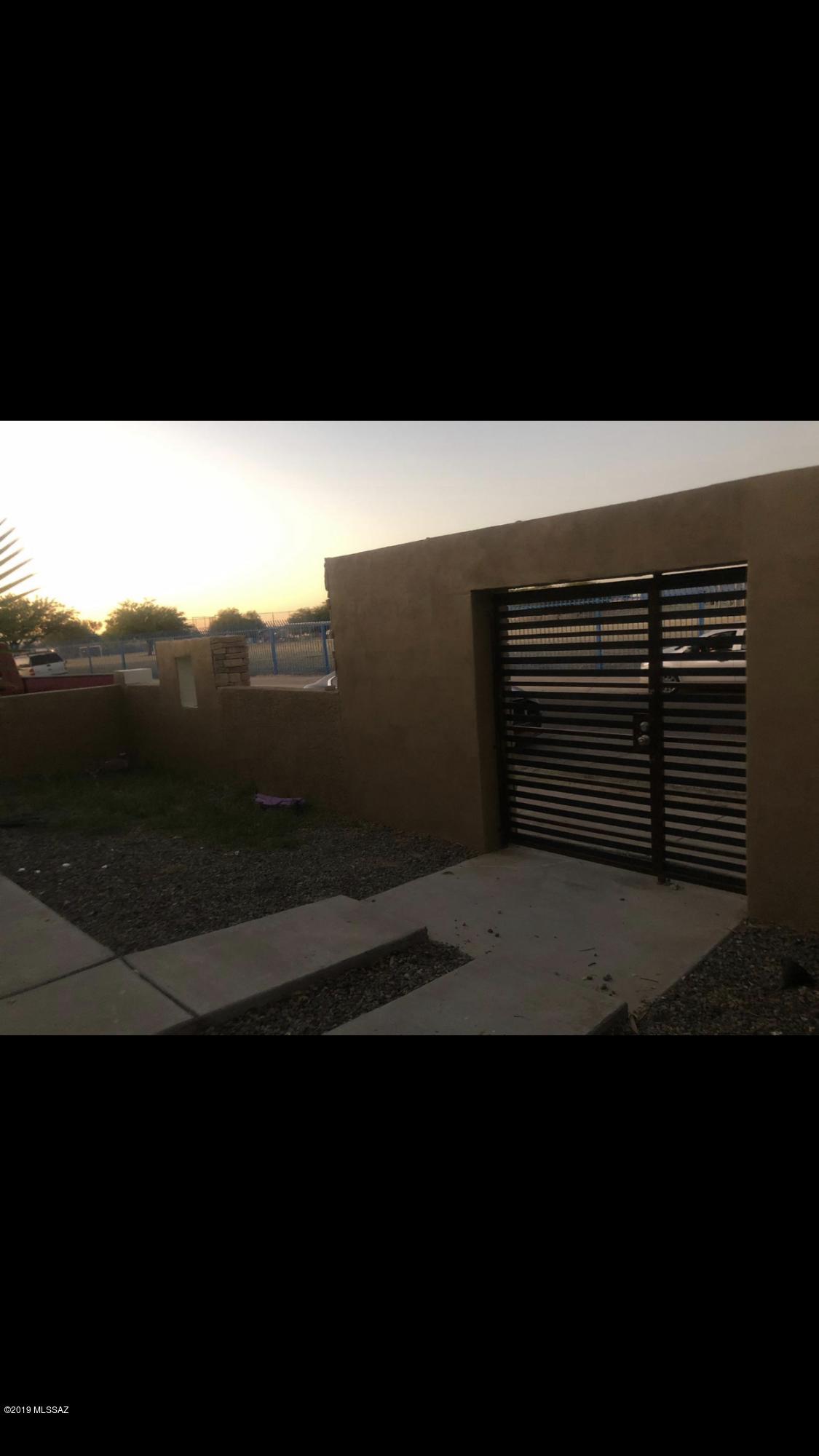 Kino Meadows (1-128) - Residential