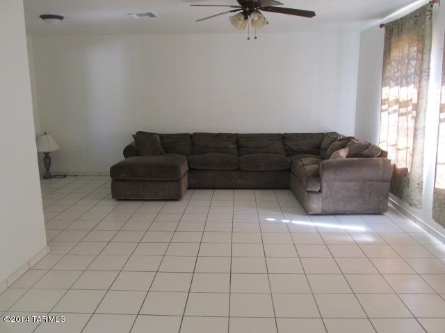 Paseo Vista (1-234) - Residential