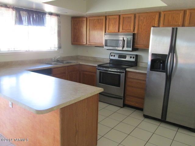 Paseo Vista (1-234) - Residential