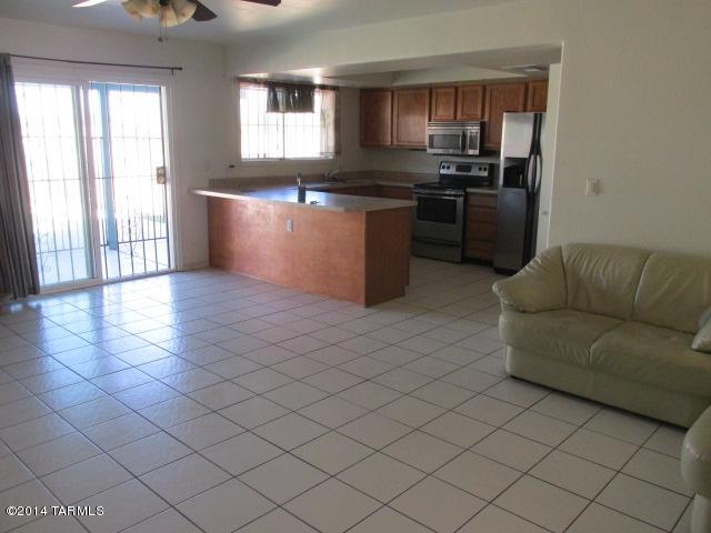 Paseo Vista (1-234) - Residential