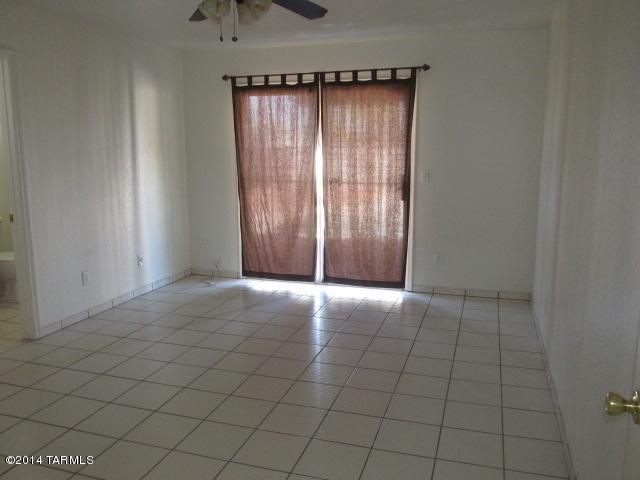 Paseo Vista (1-234) - Residential