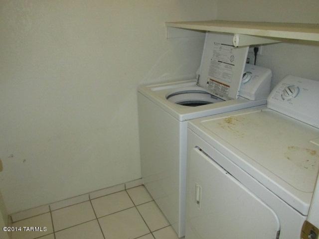 Paseo Vista (1-234) - Residential