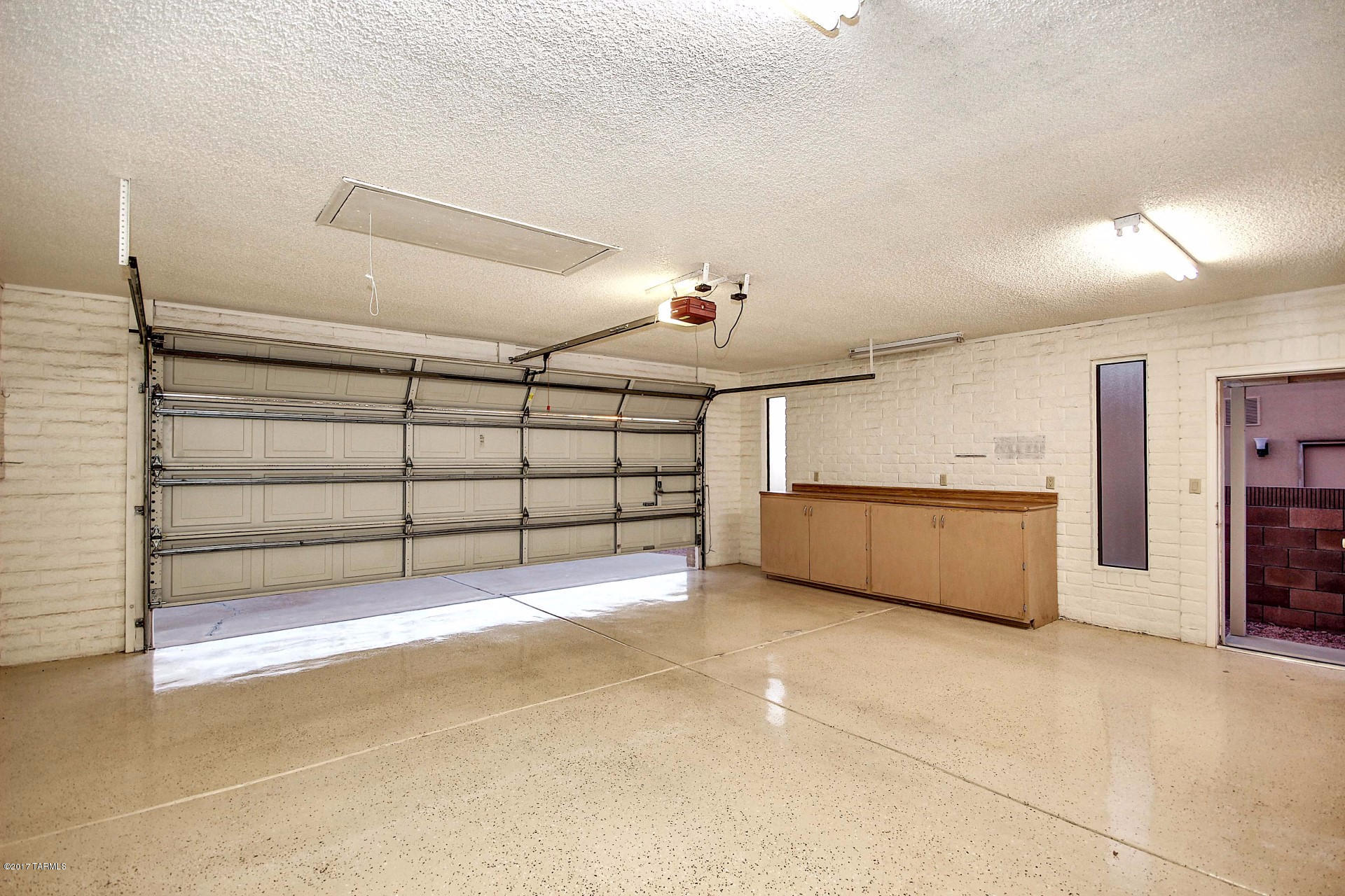 New Tucson Unit NO. 4 (1-203) - Residential