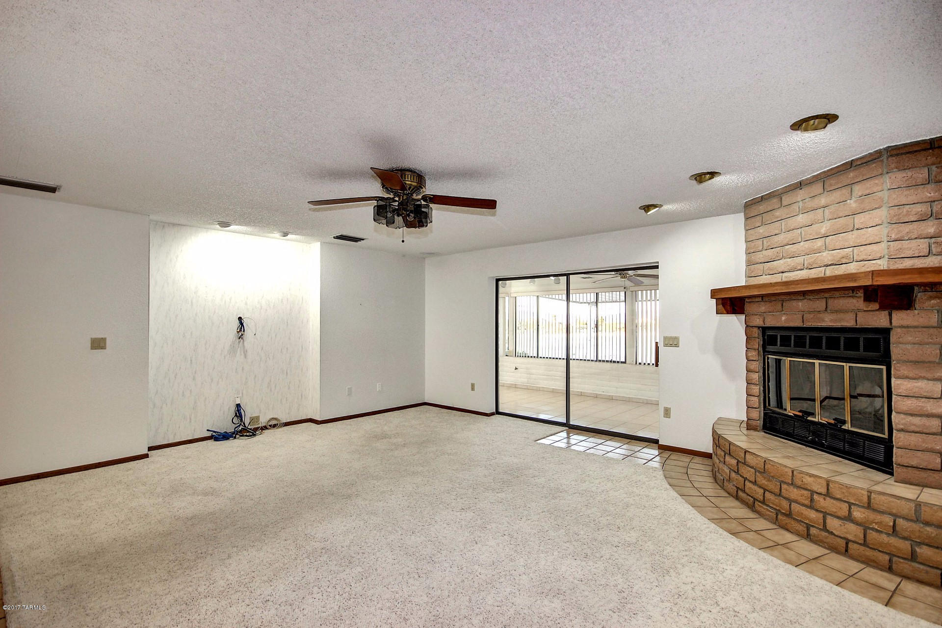 New Tucson Unit NO. 4 (1-203) - Residential