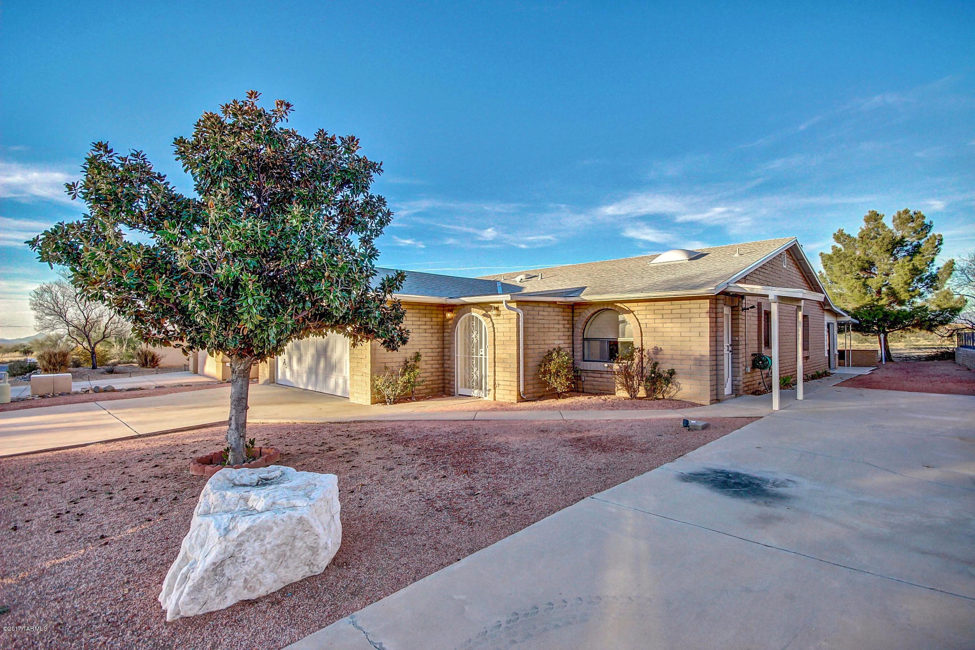 New Tucson Unit NO. 4 (1-203) - Residential