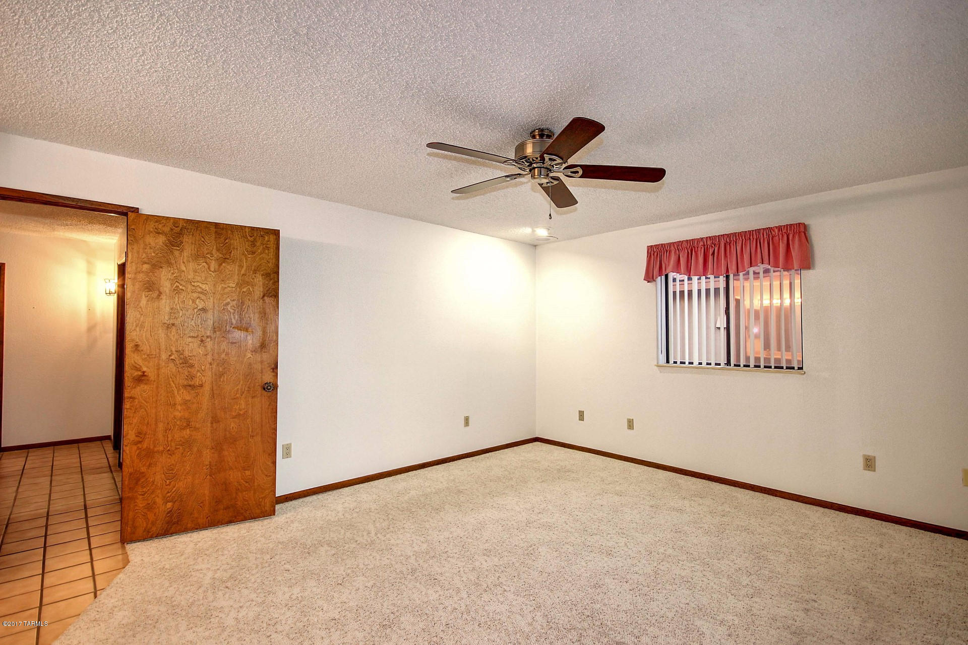 New Tucson Unit NO. 4 (1-203) - Residential