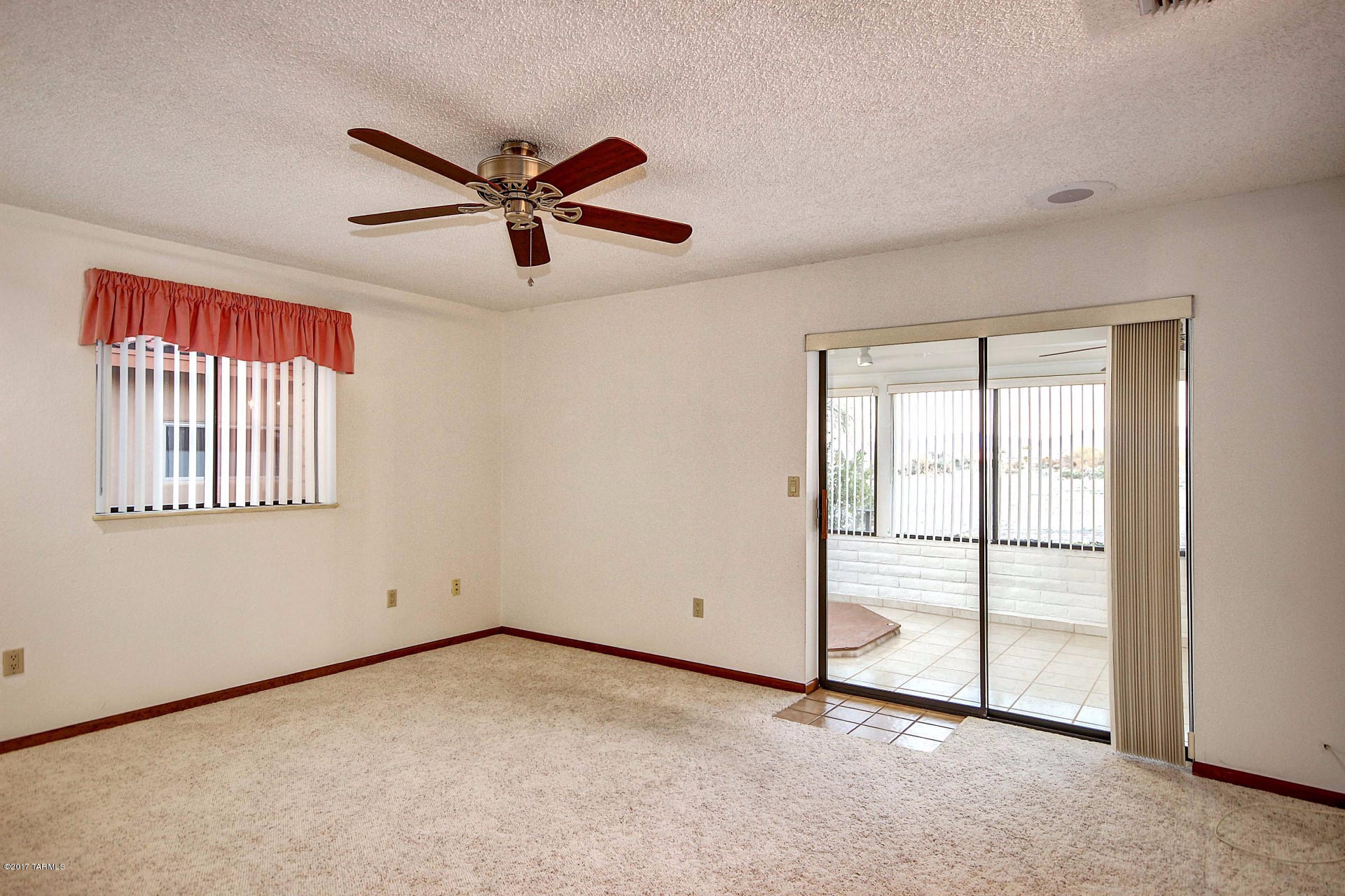 New Tucson Unit NO. 4 (1-203) - Residential
