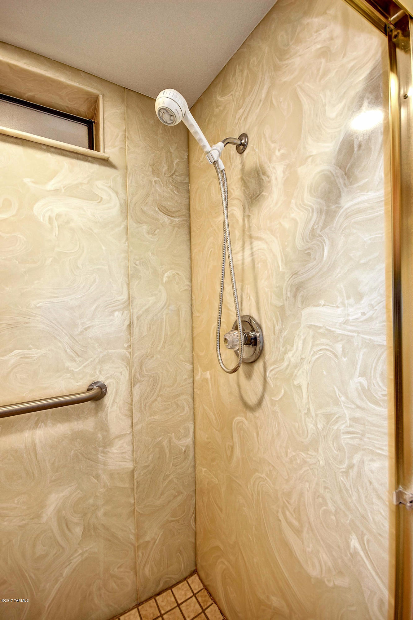 New Tucson Unit NO. 4 (1-203) - Residential