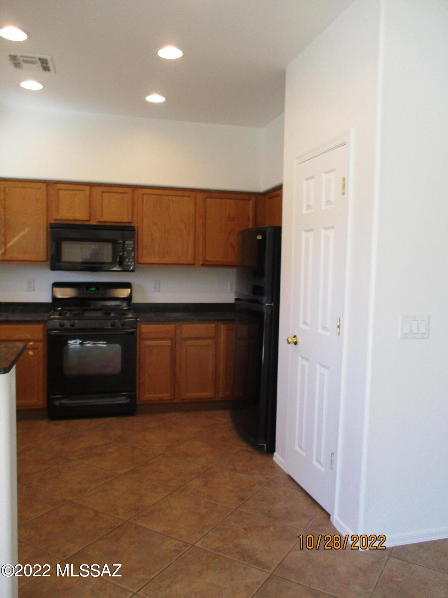 Presidio de las Estrellas - Residential Lease