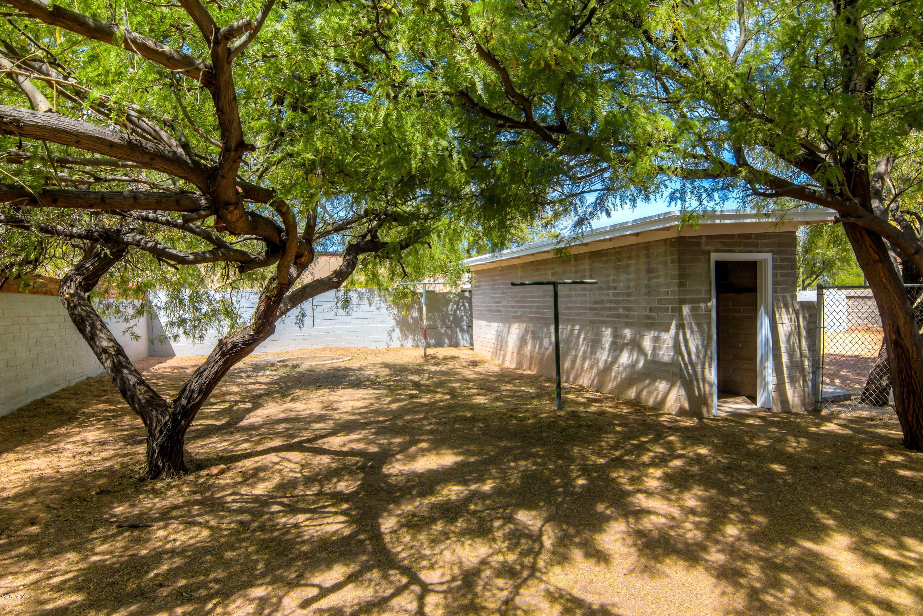 Catalina Heights - Residential Income