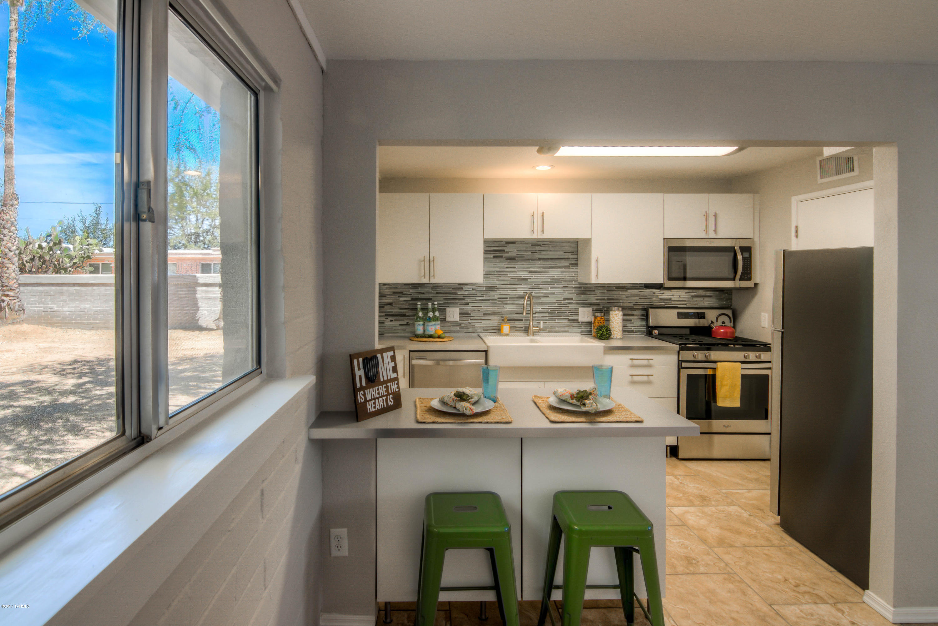 Catalina Heights - Residential Income